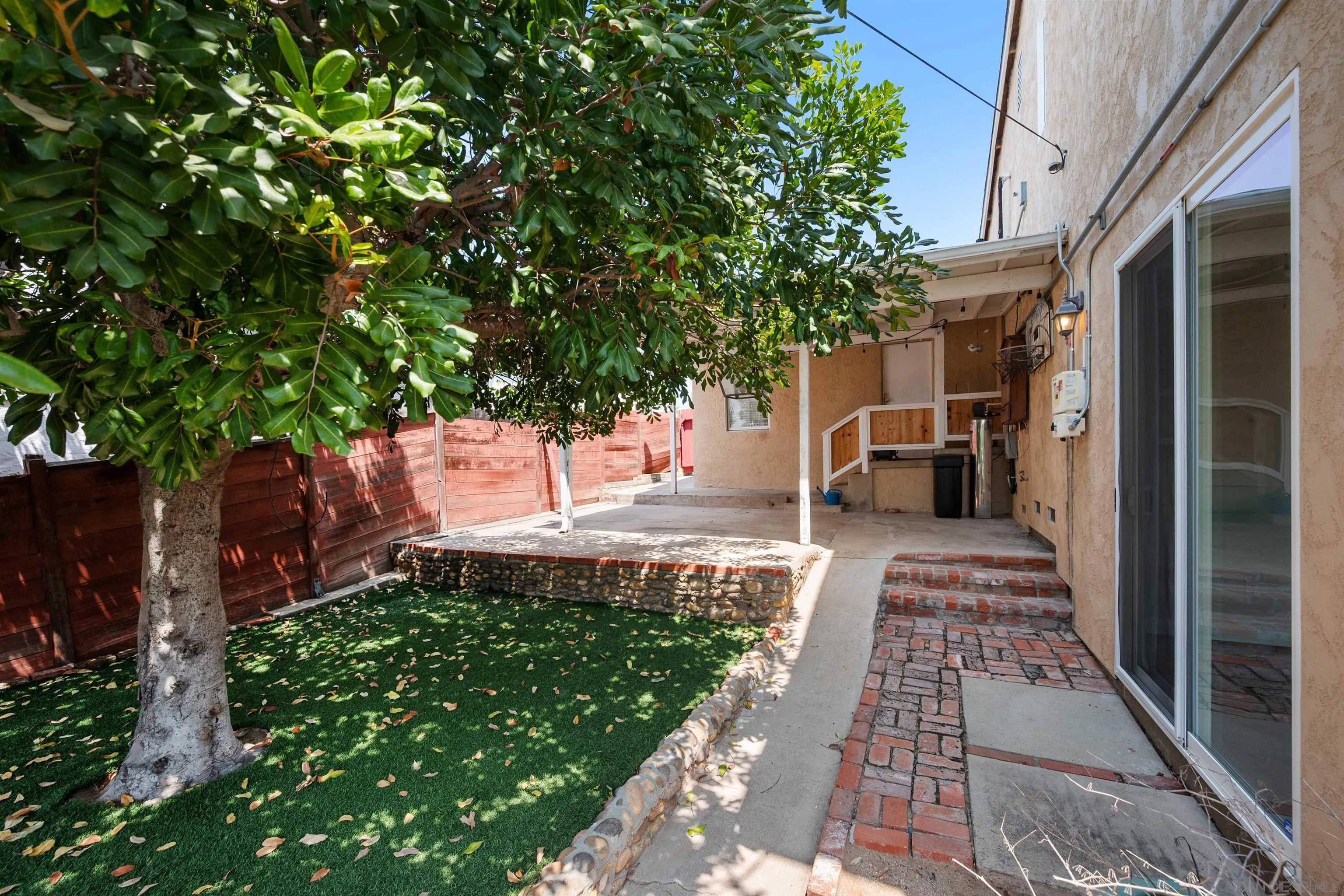 https://cdn.realtyfeed.com/cdn/127/250036395/46d3378c00740161140b0d83304c0678.webp