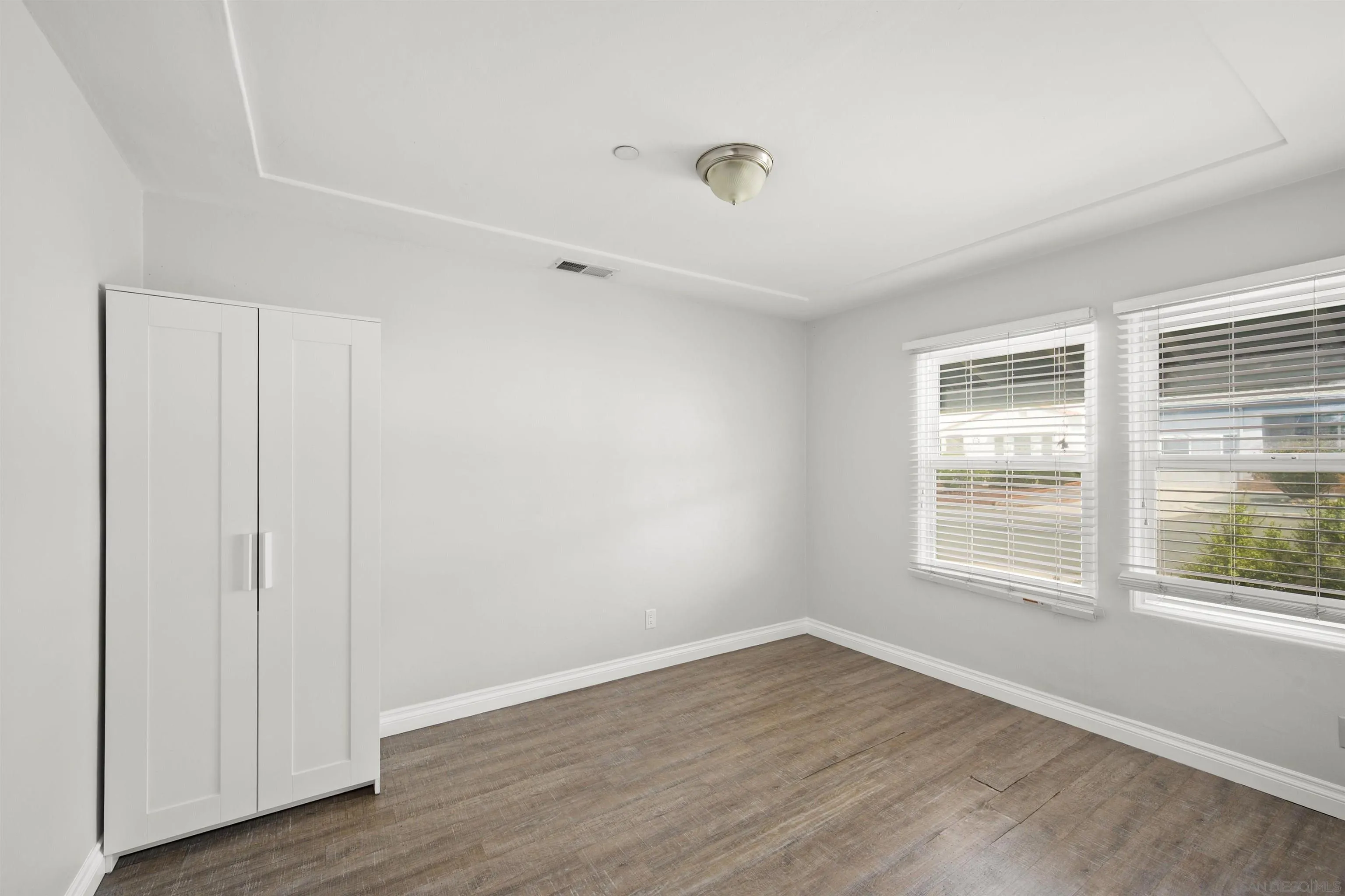 https://cdn.realtyfeed.com/cdn/127/250036395/62093ccc44cdddb27b80819a4cac3592.webp