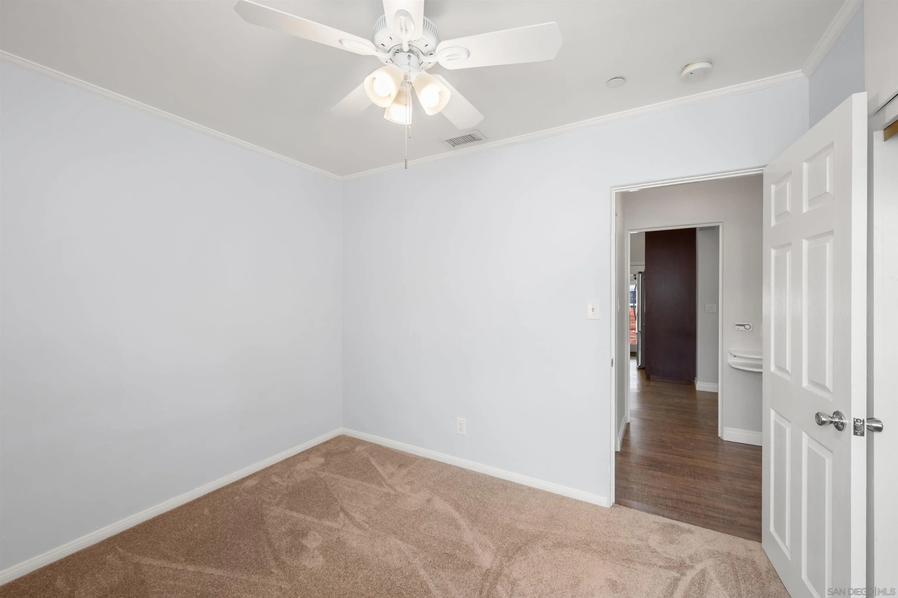 https://cdn.realtyfeed.com/cdn/127/250036395/c95108d27a3b81e0264ab638e036f328.webp
