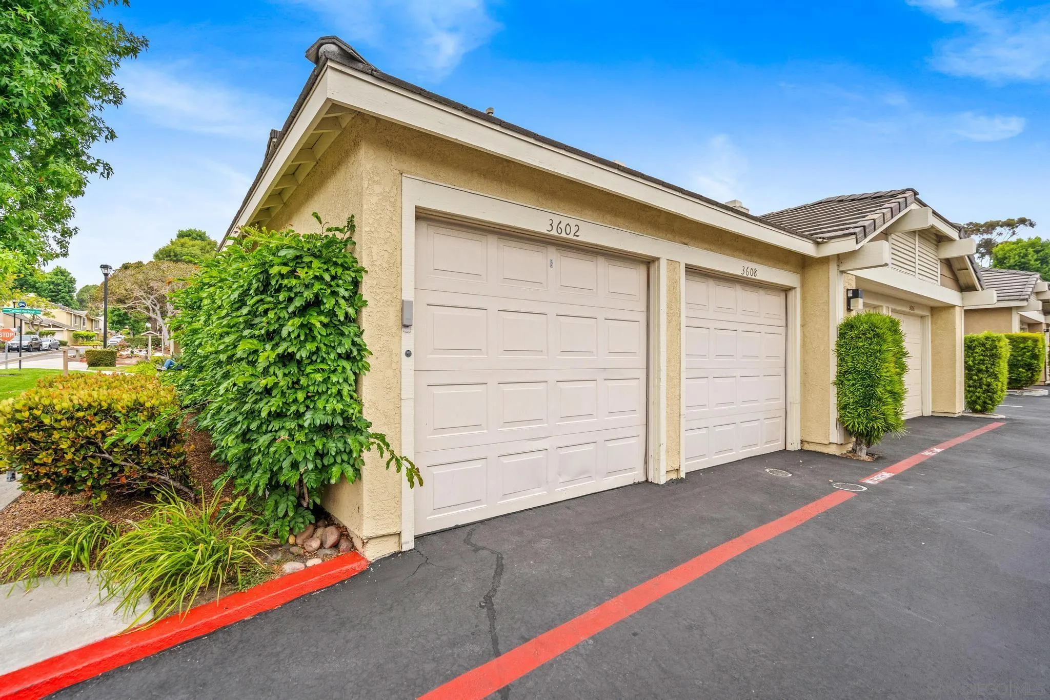 https://cdn.realtyfeed.com/cdn/127/250036396/22de1d9c72c46f2e4a71c9f2d96b5e7e.webp
