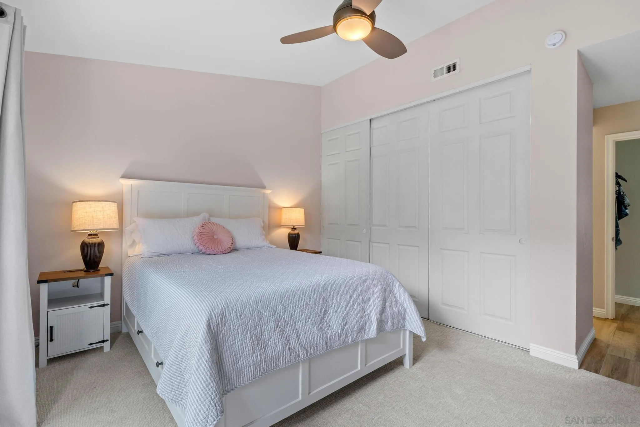 https://cdn.realtyfeed.com/cdn/127/250036396/8759160757c4766dcb4ad26767478a43.webp