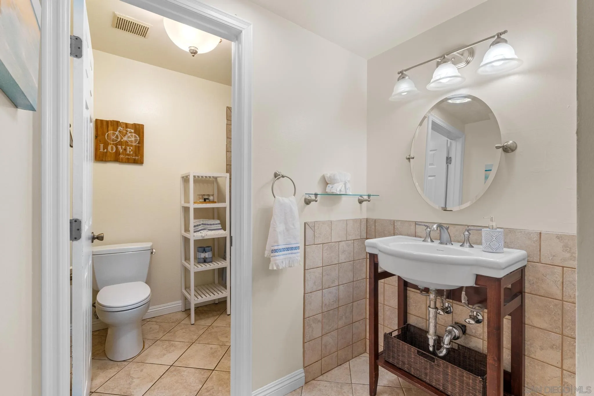 https://cdn.realtyfeed.com/cdn/127/250036396/ccd2e8e14d10958222810c3093014832.webp