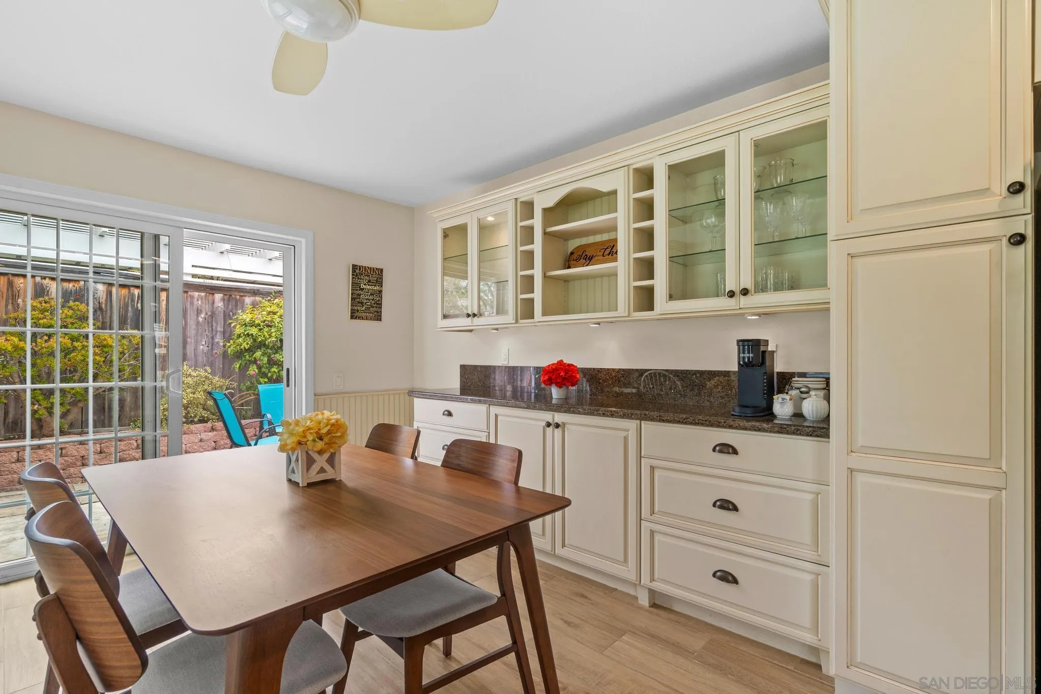 https://cdn.realtyfeed.com/cdn/127/250036396/d6fc81946d9133d1bed80b673032243d.webp