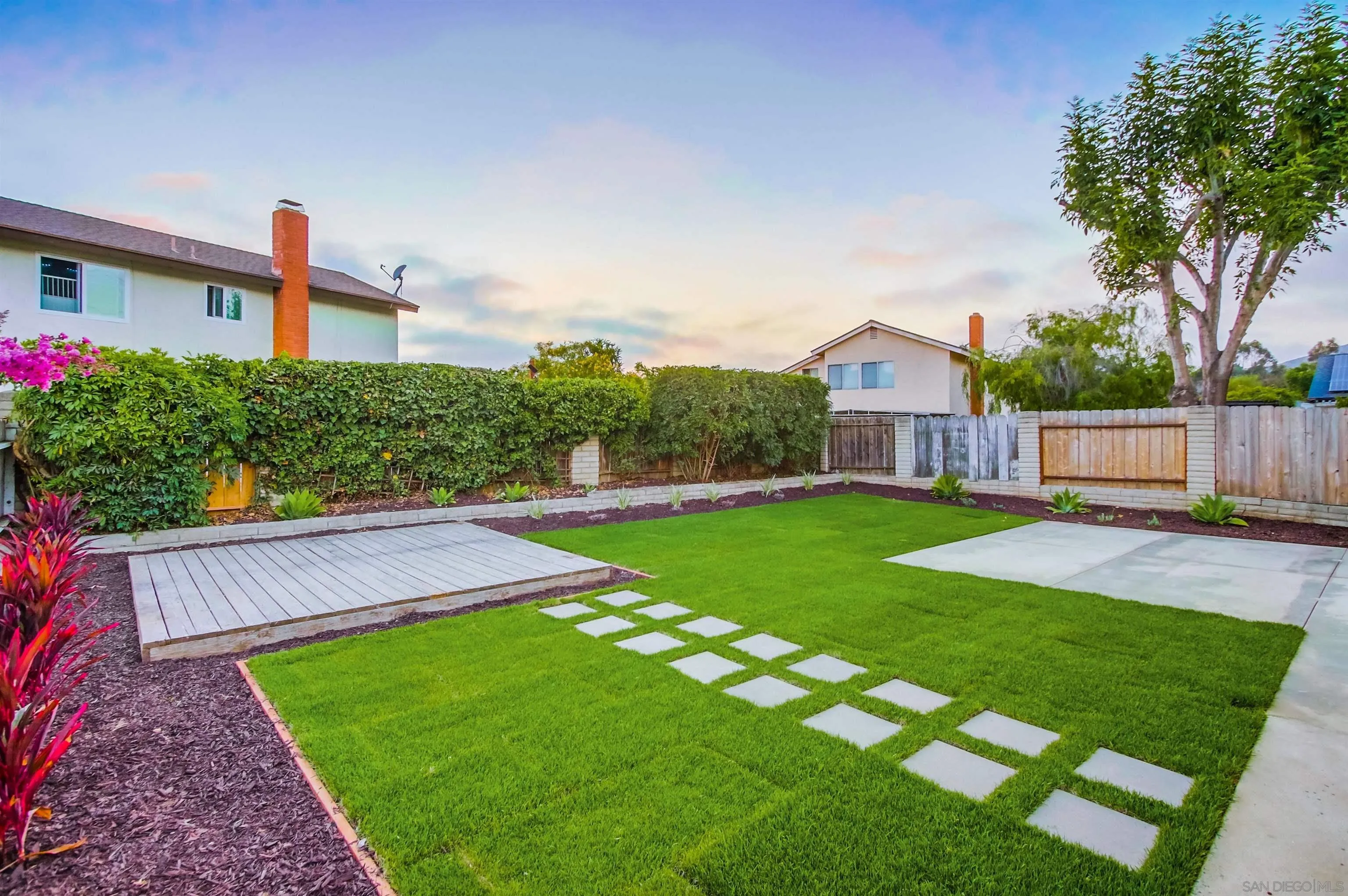 https://cdn.realtyfeed.com/cdn/127/250036397/2d993985755081098dcfe84eb38b0820.webp