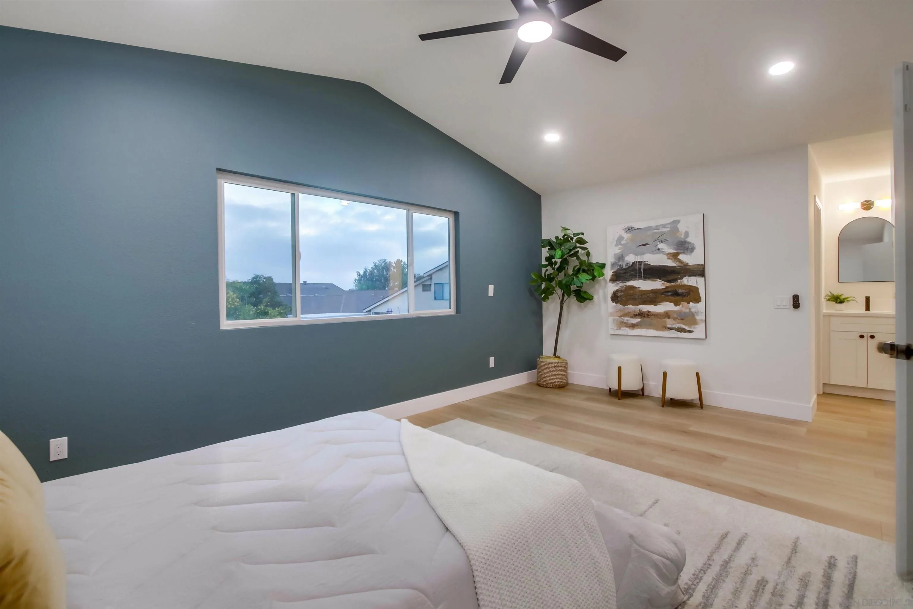 https://cdn.realtyfeed.com/cdn/127/250036397/4d822740a4838d3abb77b4467696f3e3.webp