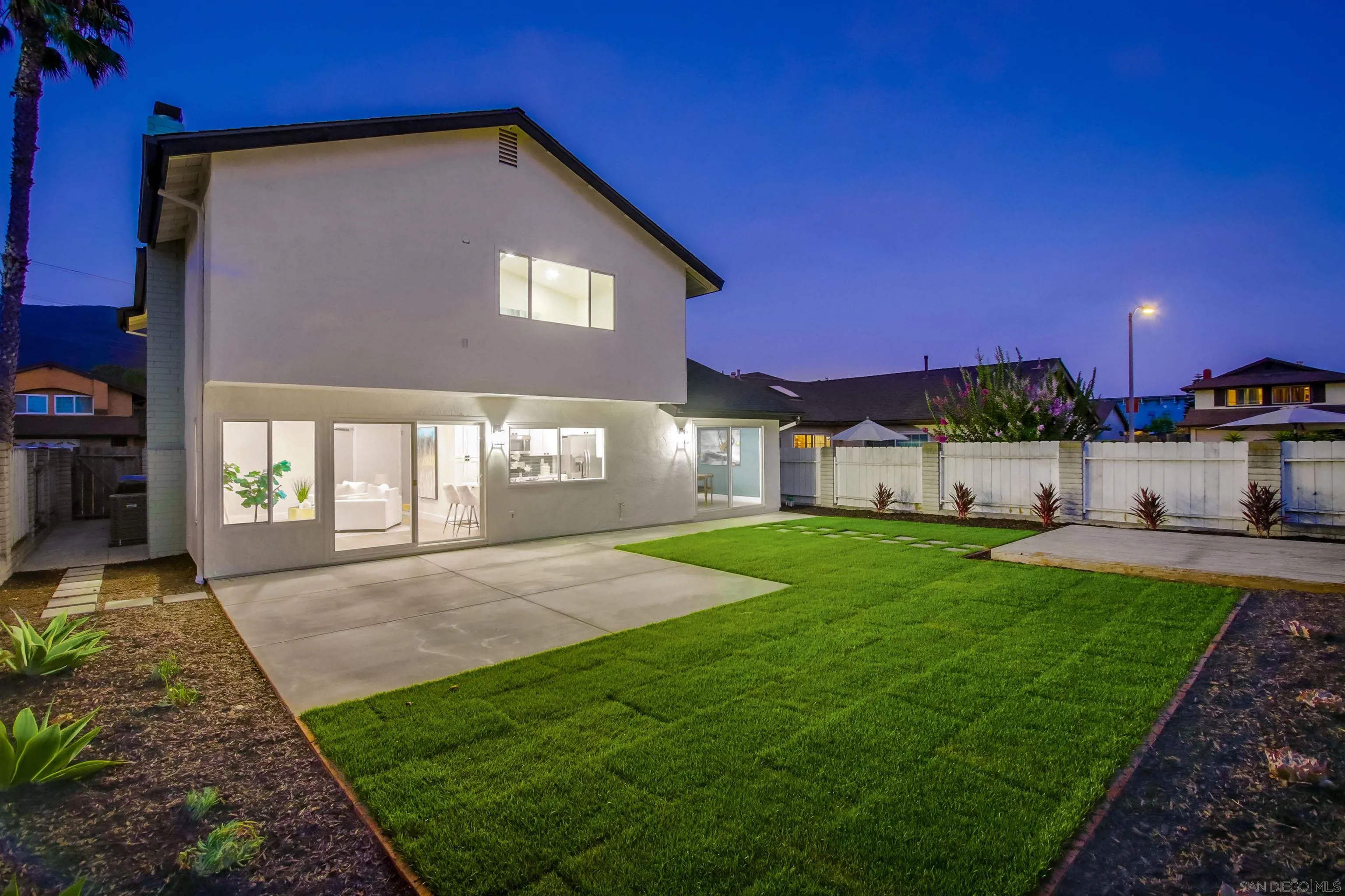 https://cdn.realtyfeed.com/cdn/127/250036397/5f39cde8f53cc380c016c07b46afd072.webp