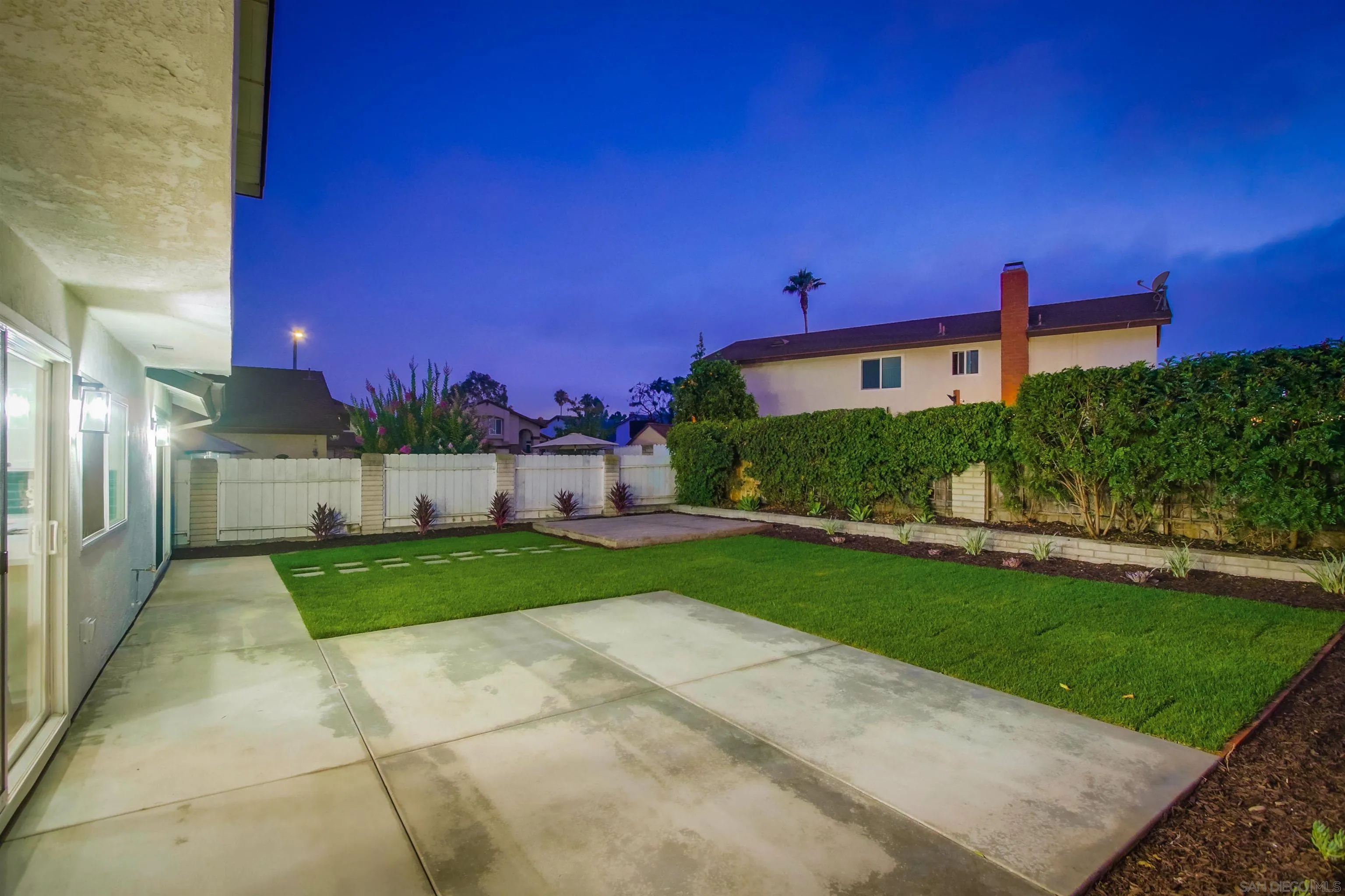 https://cdn.realtyfeed.com/cdn/127/250036397/c8e2237cace58e70c4c38cd049ac846e.webp