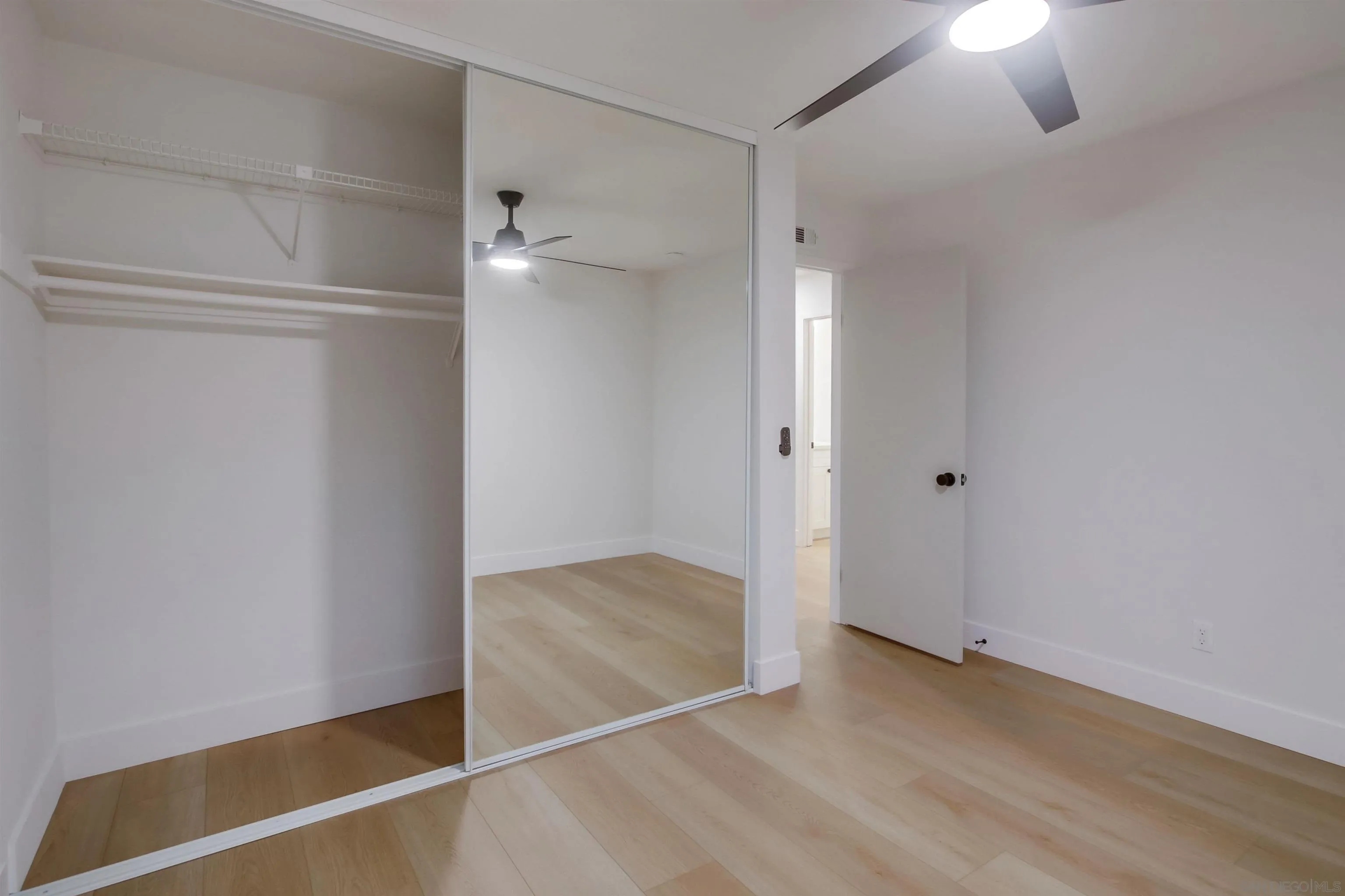 https://cdn.realtyfeed.com/cdn/127/250036397/debd6aa13560240f723e9f054a28fd83.webp
