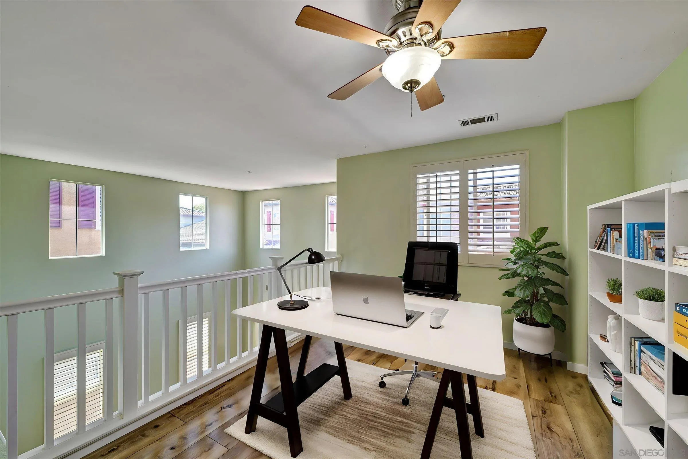 https://cdn.realtyfeed.com/cdn/127/250036399/8a01e3f7134d18c29a4f45d689fc22aa.webp