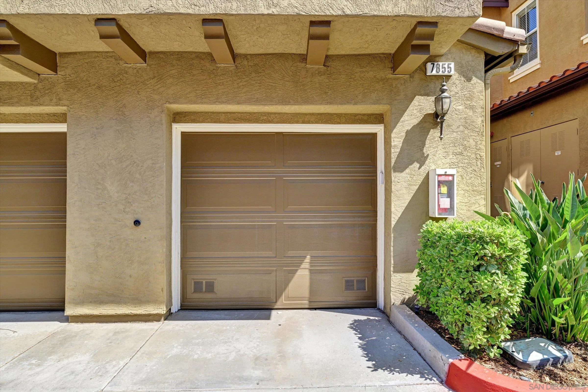 https://cdn.realtyfeed.com/cdn/127/250036399/af8037fb7a87ec1deca090ee57f33ea2.webp