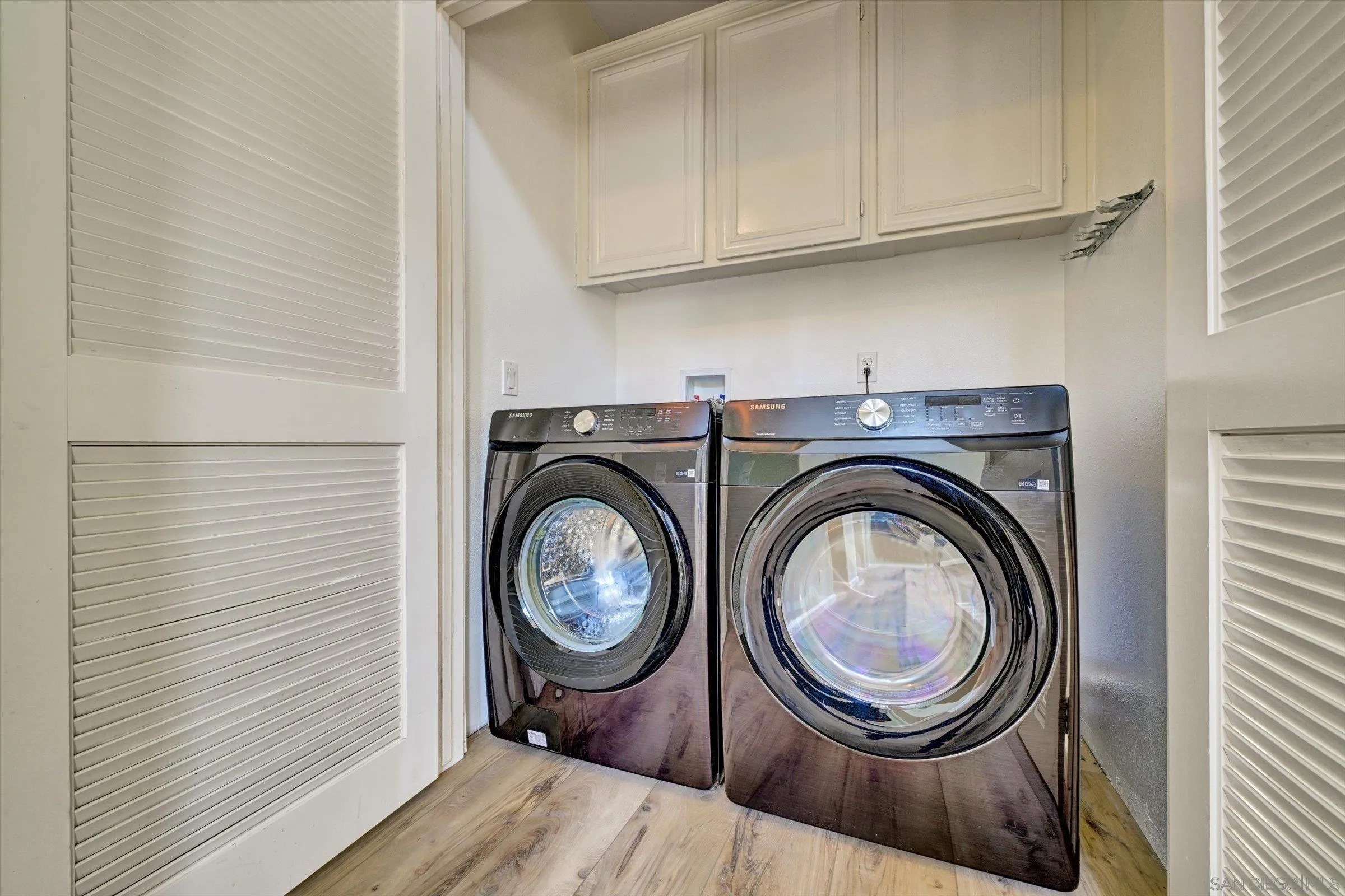 https://cdn.realtyfeed.com/cdn/127/250036399/b5f20485afbf95d49060c4e48bfa25c0.webp