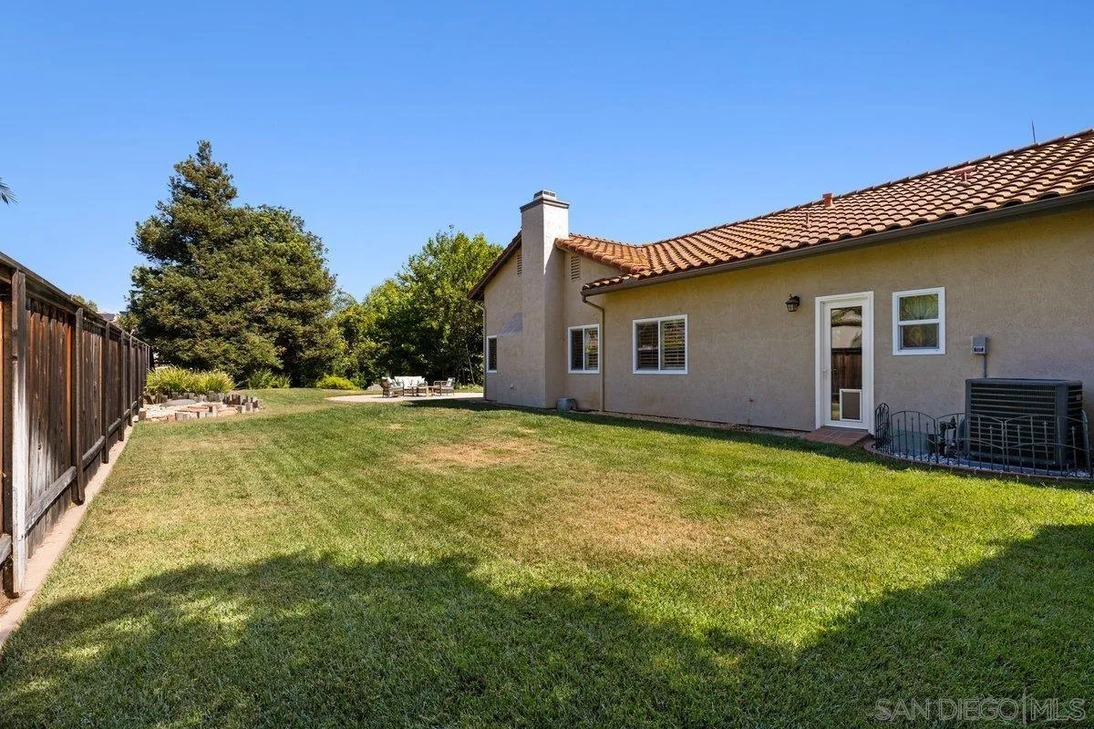 https://cdn.realtyfeed.com/cdn/127/250036400/55ac0002743fe74d4aa9b92adba069ef.webp
