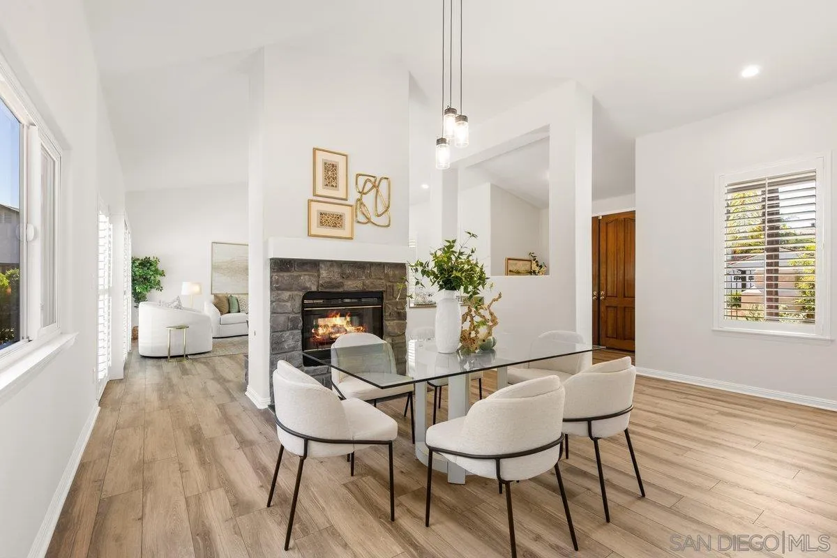 https://cdn.realtyfeed.com/cdn/127/250036400/9de6919766812c81116f4a618adc14df.webp