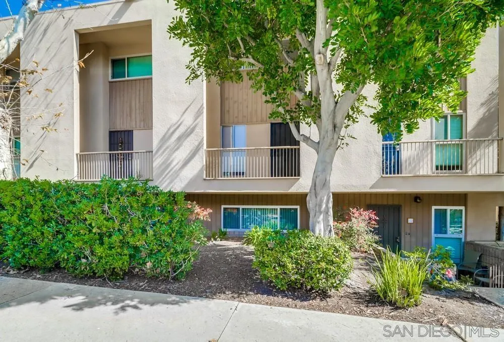 https://cdn.realtyfeed.com/cdn/127/250036401/14c37c674e3ed688a29d0d675082fcac.webp