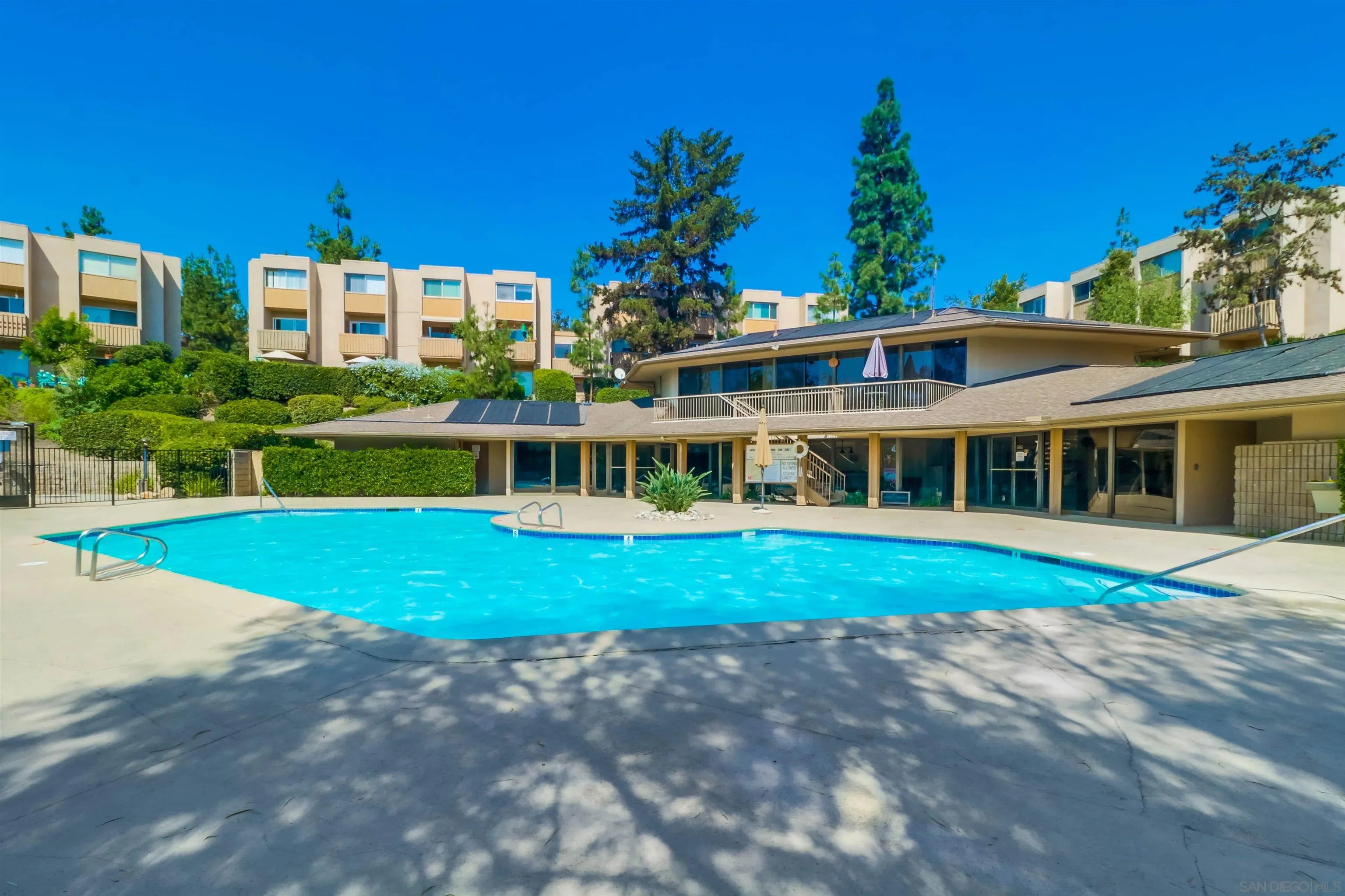 https://cdn.realtyfeed.com/cdn/127/250036401/36e837528dbf439d4519f00b505c5673.webp