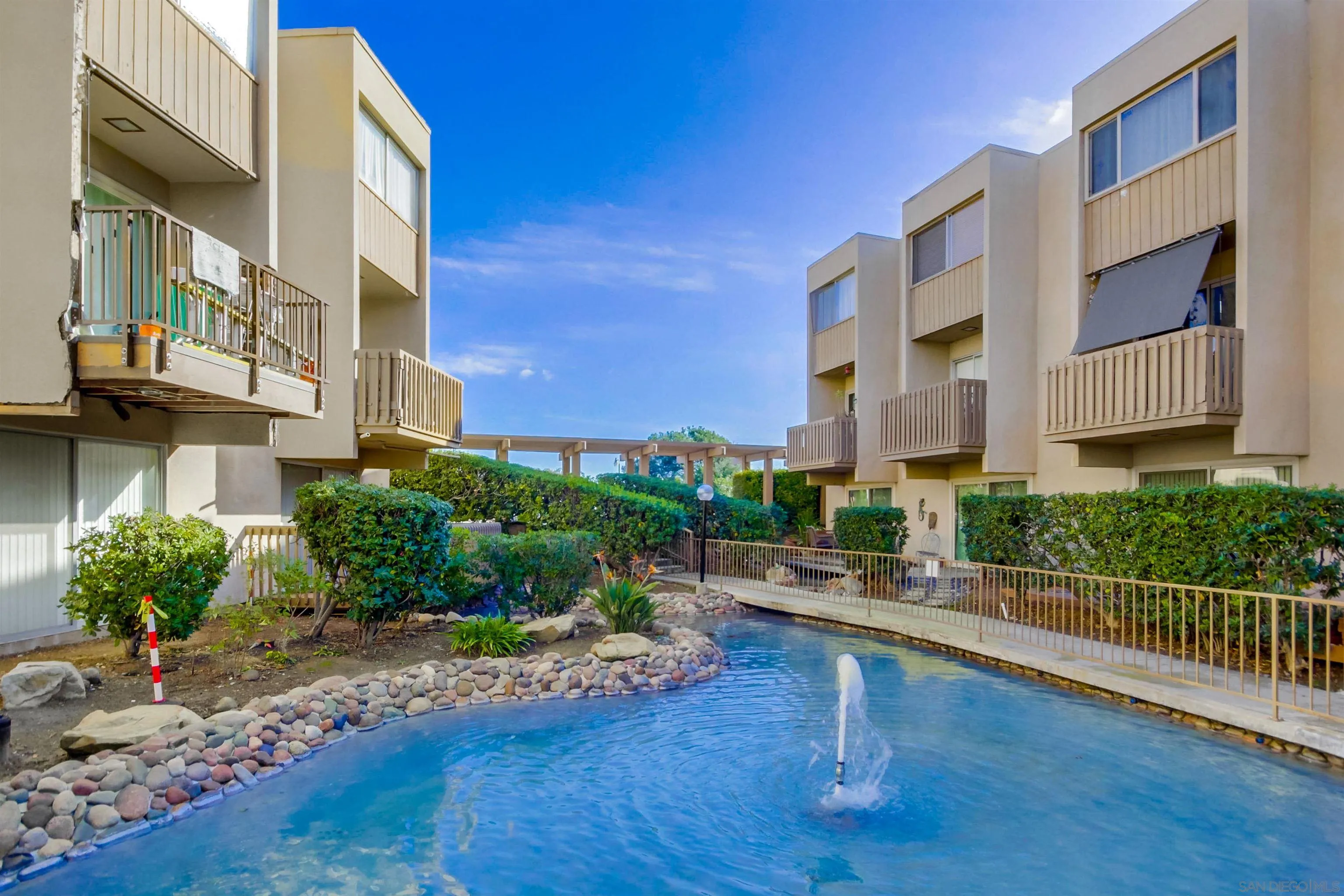 https://cdn.realtyfeed.com/cdn/127/250036401/3864c508bb49ecdd935c1cabff371b67.webp