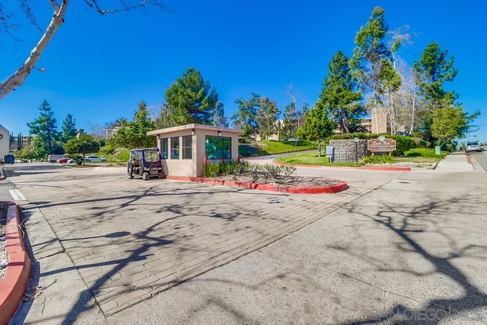 https://cdn.realtyfeed.com/cdn/127/250036401/7961a3852df7ae883c871a1c72fdbe82.webp