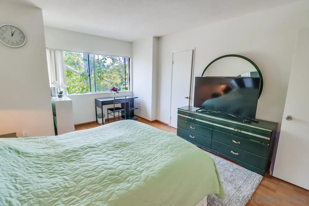 https://cdn.realtyfeed.com/cdn/127/250036401/89f7e970c69e6c4bff3ac3e037c6f83a.webp