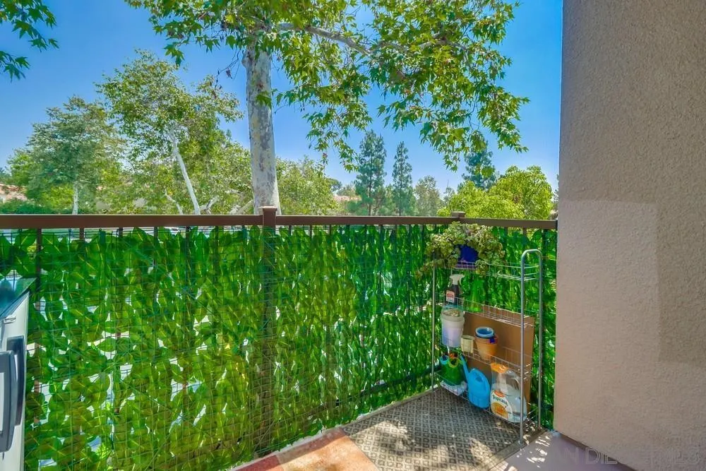 https://cdn.realtyfeed.com/cdn/127/250036401/c974223993703fd0a4f7b3926bd86ac7.webp