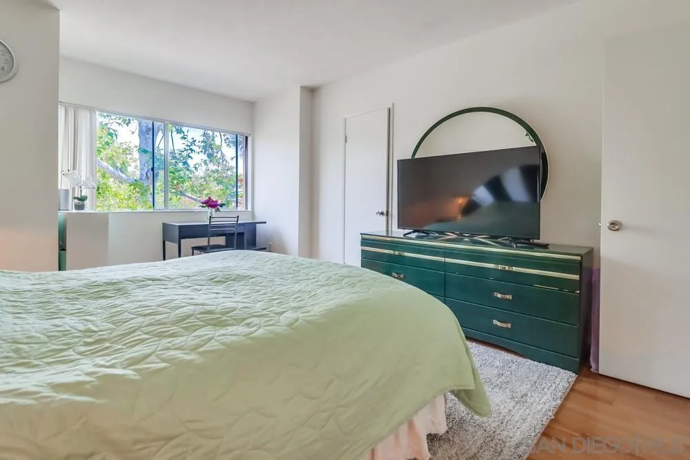 https://cdn.realtyfeed.com/cdn/127/250036401/f521f476ca8621f30902db95f88f3220.webp