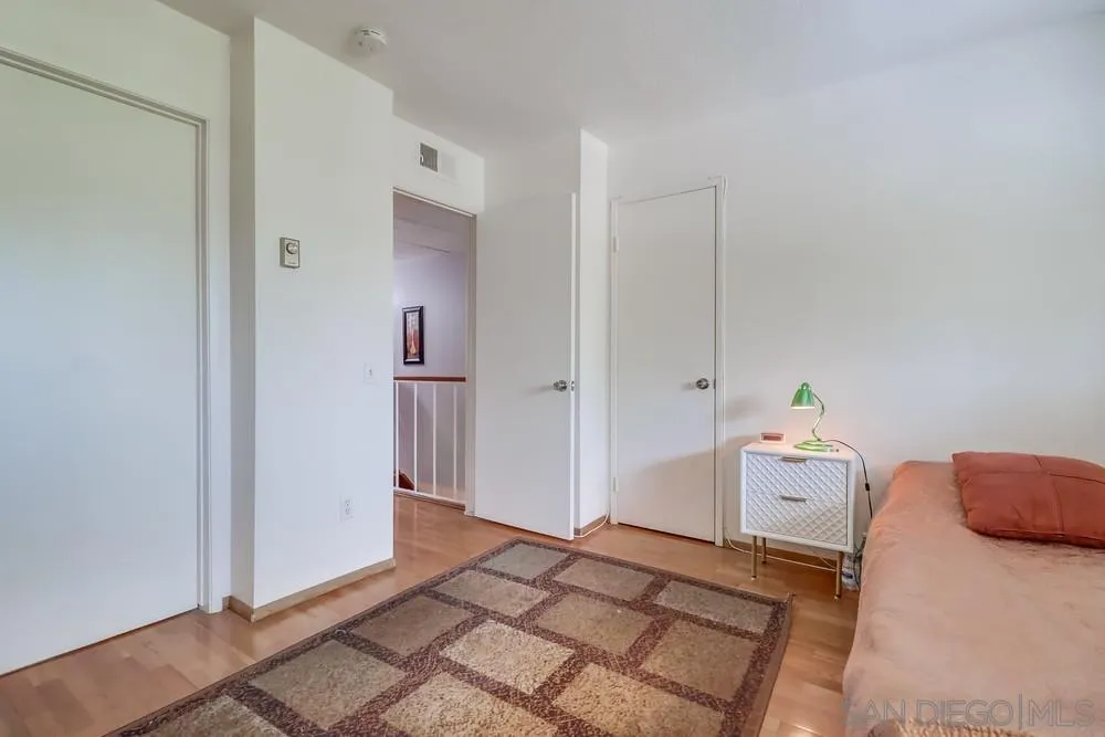 https://cdn.realtyfeed.com/cdn/127/250036401/f868ed787b0f5ec19b293d2493d10496.webp