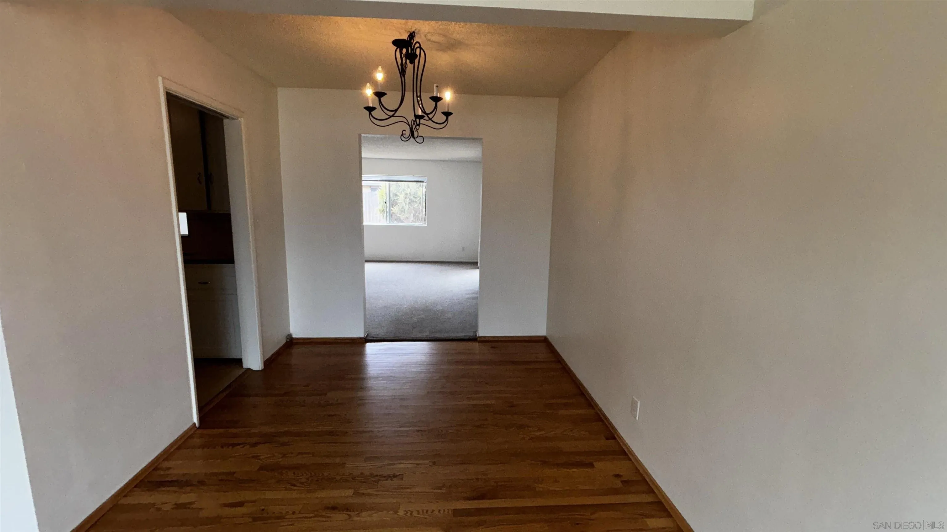 https://cdn.realtyfeed.com/cdn/127/250036402/0406486dae30f0a8249dd09b7de28c34.webp