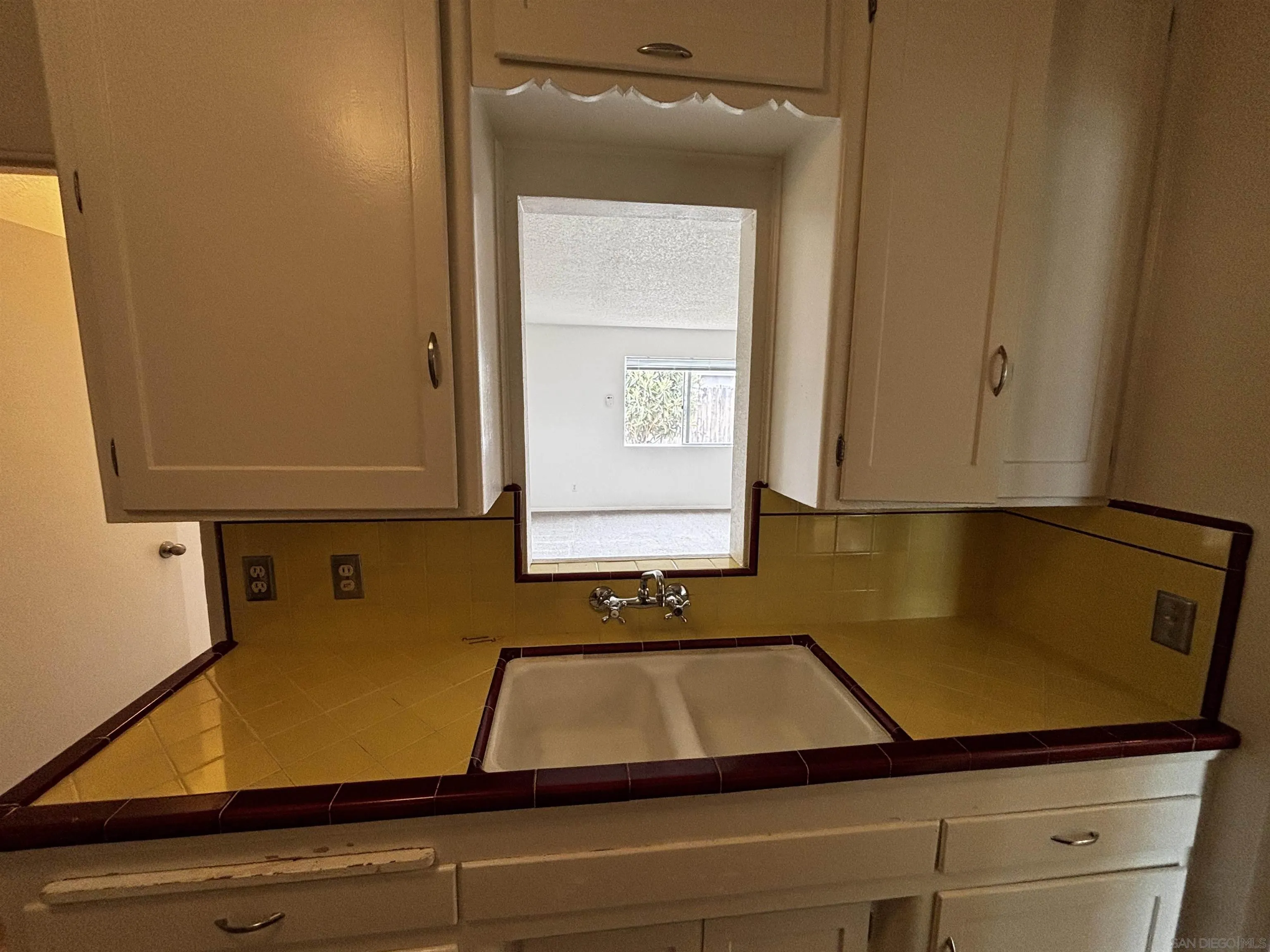 https://cdn.realtyfeed.com/cdn/127/250036402/34a0b2279be19fbb4a88eda9f22d9254.webp
