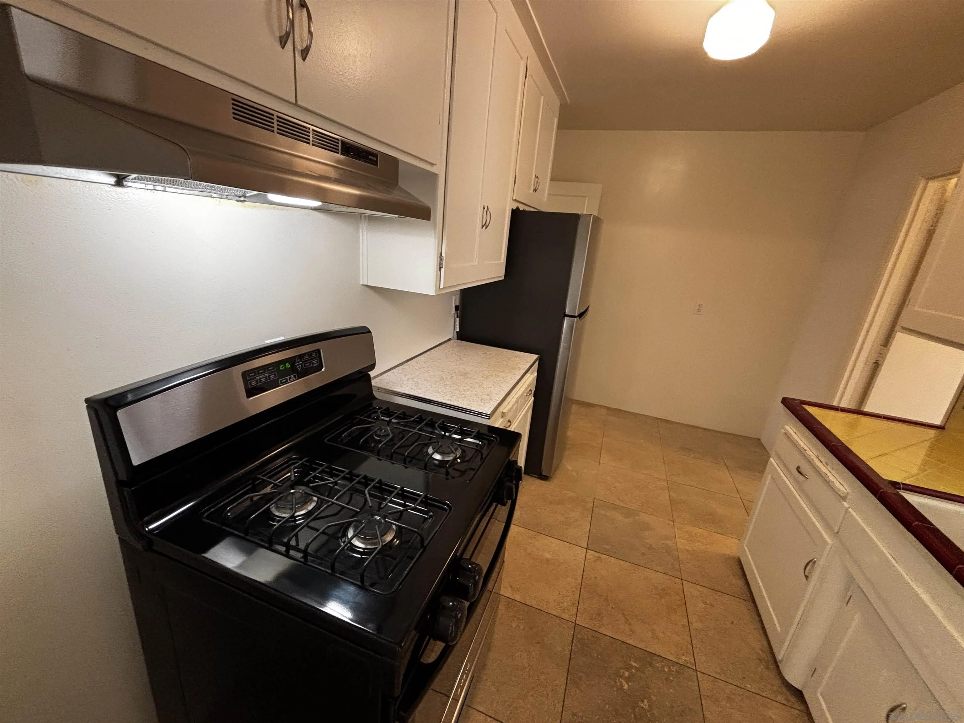 https://cdn.realtyfeed.com/cdn/127/250036402/befaff84f6a6abdc5e7b7e06e9f32ceb.webp
