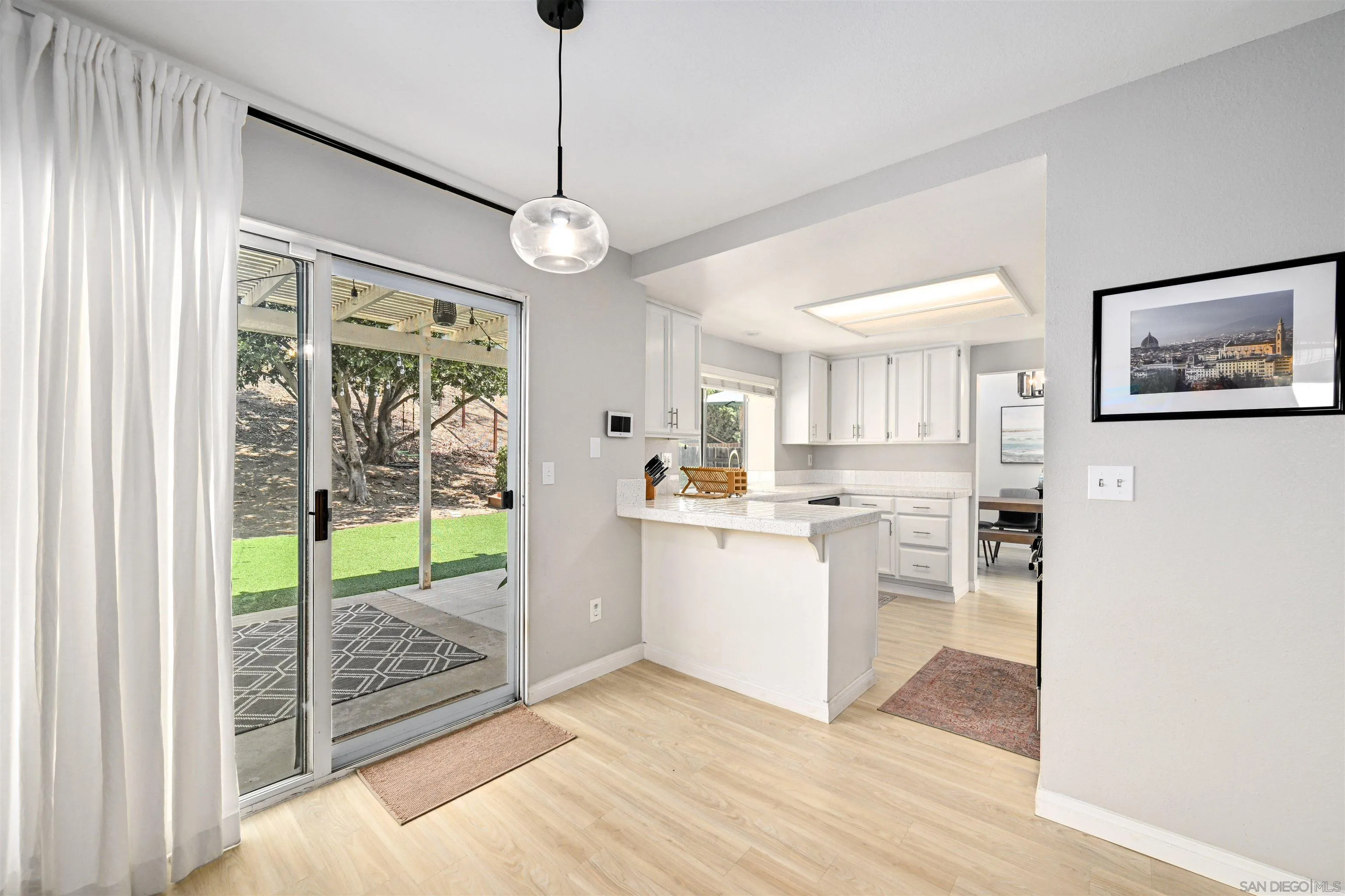 https://cdn.realtyfeed.com/cdn/127/250036404/26cade9a74a0f1f54e31f919e4e356a0.webp