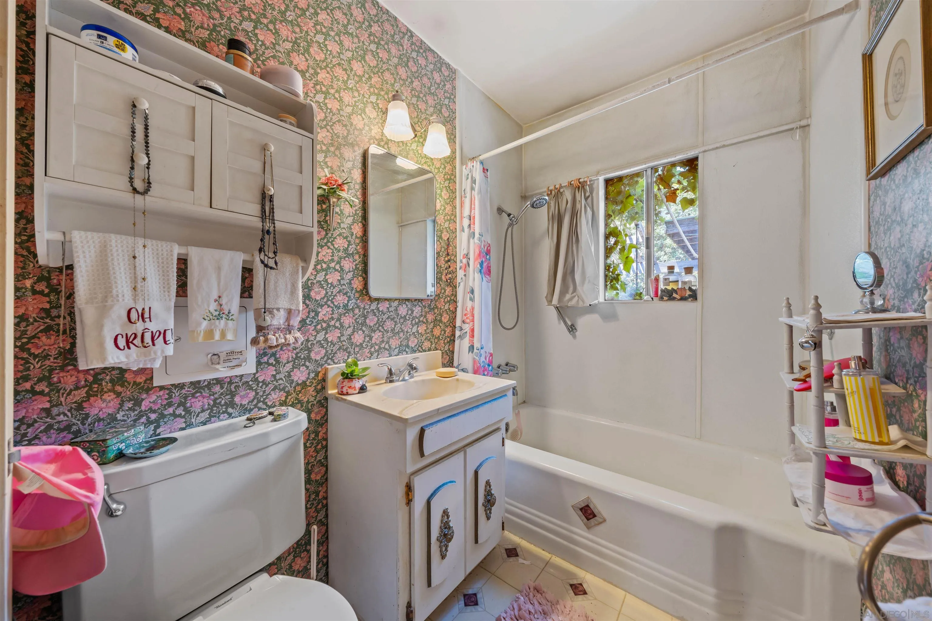 https://cdn.realtyfeed.com/cdn/127/250036405/67a388f453a2a45f828eb6cc13b55892.webp