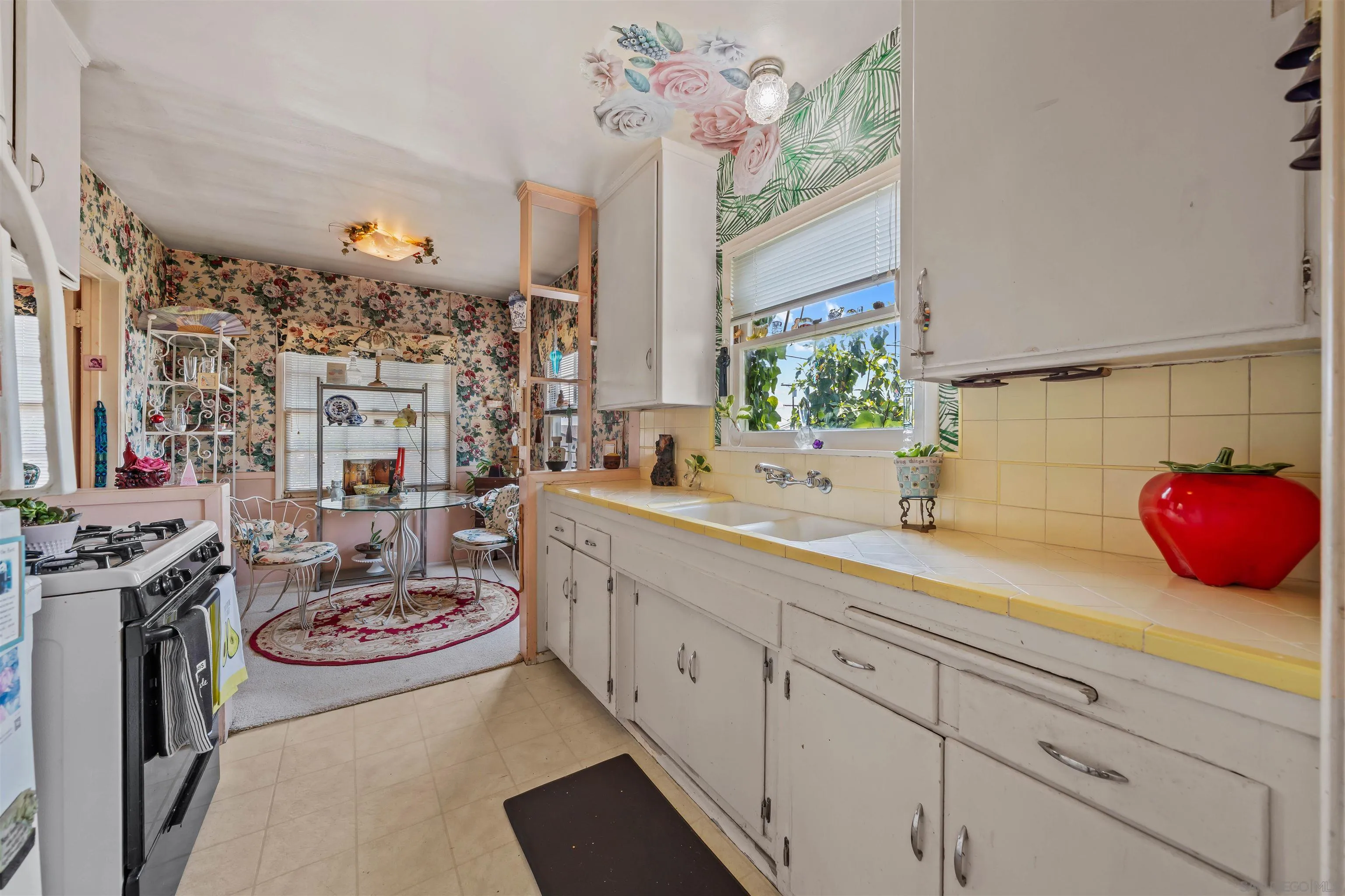 https://cdn.realtyfeed.com/cdn/127/250036405/8a2c537f9bf5bfb1d43c315627a01532.webp