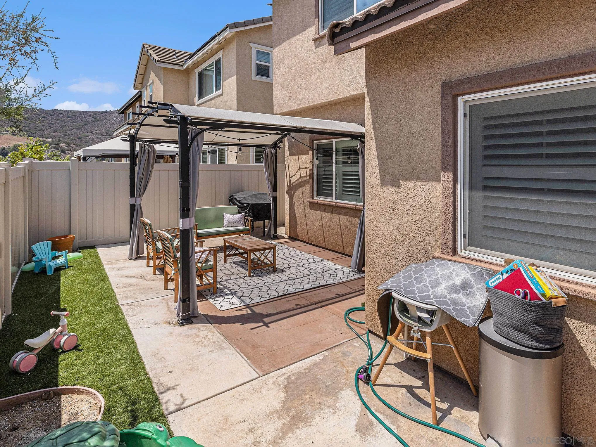 https://cdn.realtyfeed.com/cdn/127/250036406/07a150fa3f7de17118a54b3624ed798e.webp