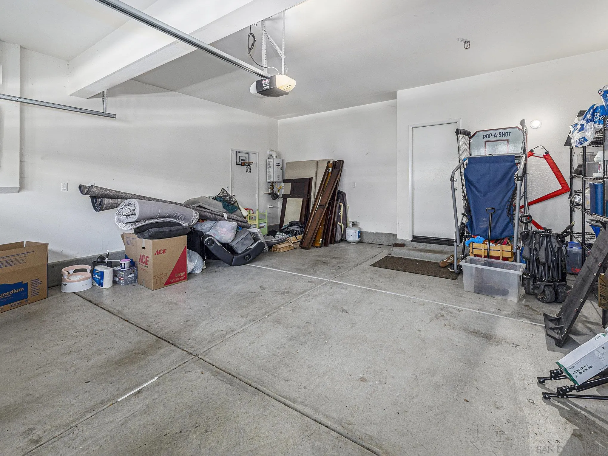 https://cdn.realtyfeed.com/cdn/127/250036406/48f15ebbf78b2c07639af4eaf570096d.webp