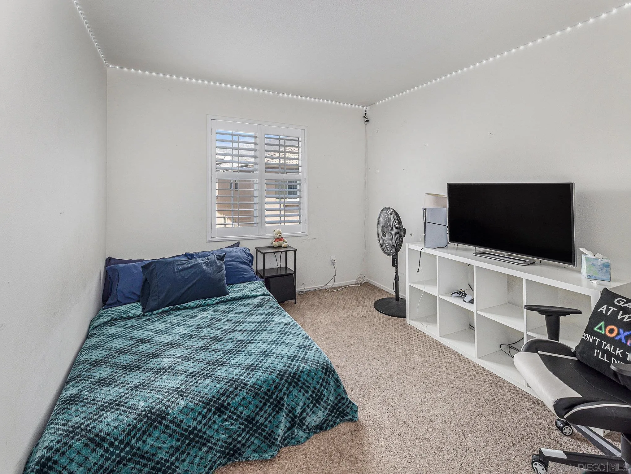 https://cdn.realtyfeed.com/cdn/127/250036406/f1dd2038b2a4f6be1d197368ab8d332c.webp