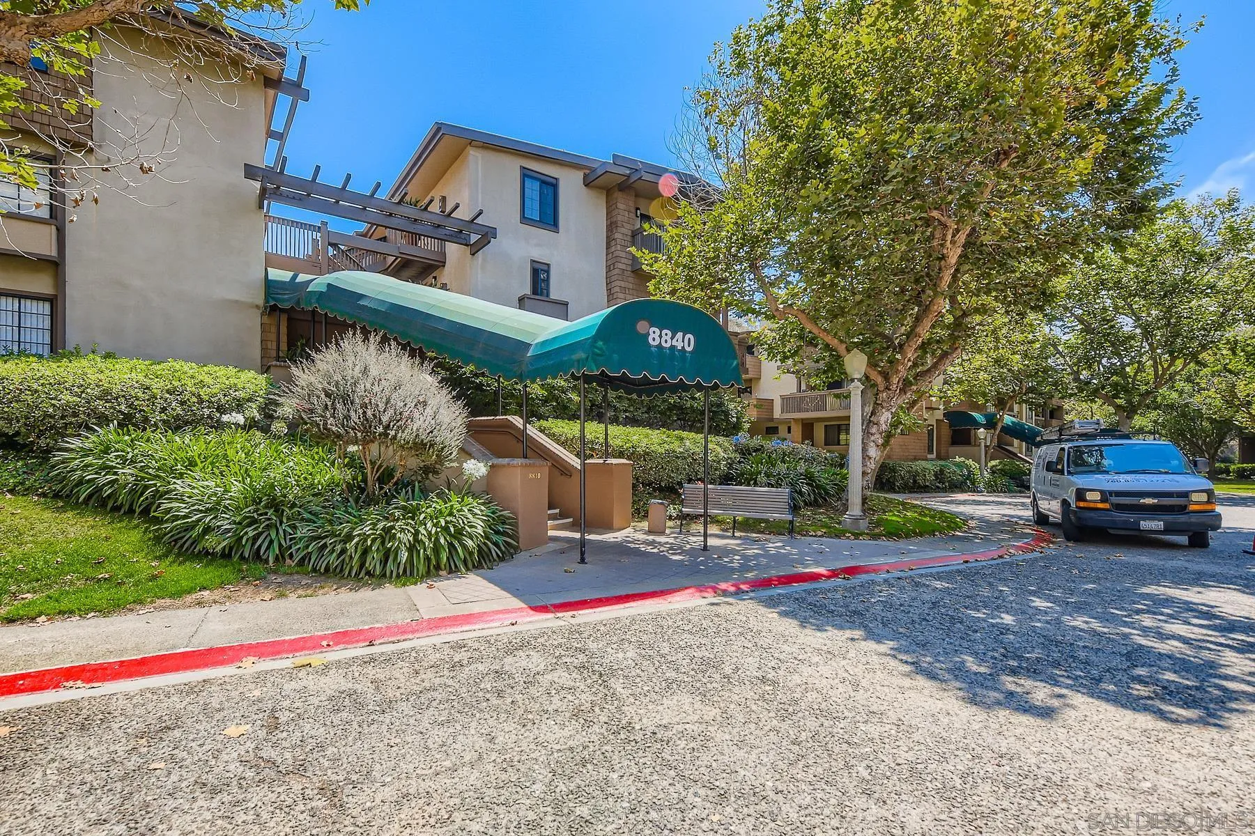 https://cdn.realtyfeed.com/cdn/127/250036407/08203817a3f010e844de2eba98c98732.webp