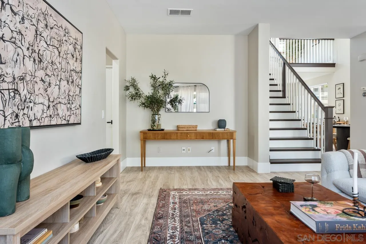 https://cdn.realtyfeed.com/cdn/127/250036408/150a124aff974e63980efd8b9396ff77.webp