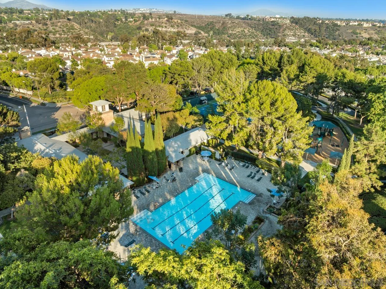 https://cdn.realtyfeed.com/cdn/127/250036408/2793adeee4a4f38bccc756e7101a57bd.webp
