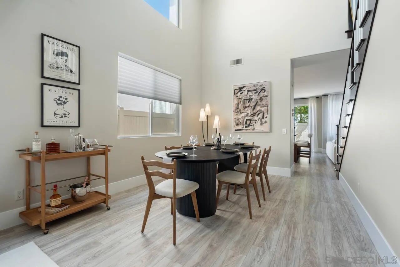 https://cdn.realtyfeed.com/cdn/127/250036408/4ee25d35af66162421d593aa9249073c.webp