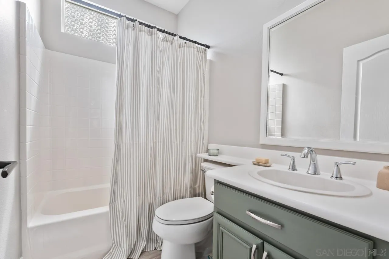 https://cdn.realtyfeed.com/cdn/127/250036408/b6c8c48670619fae1da5c30a10cdf83a.webp