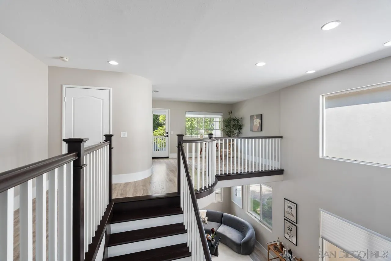 https://cdn.realtyfeed.com/cdn/127/250036408/f16bbdfad1880b96d78c8f08fd21b813.webp