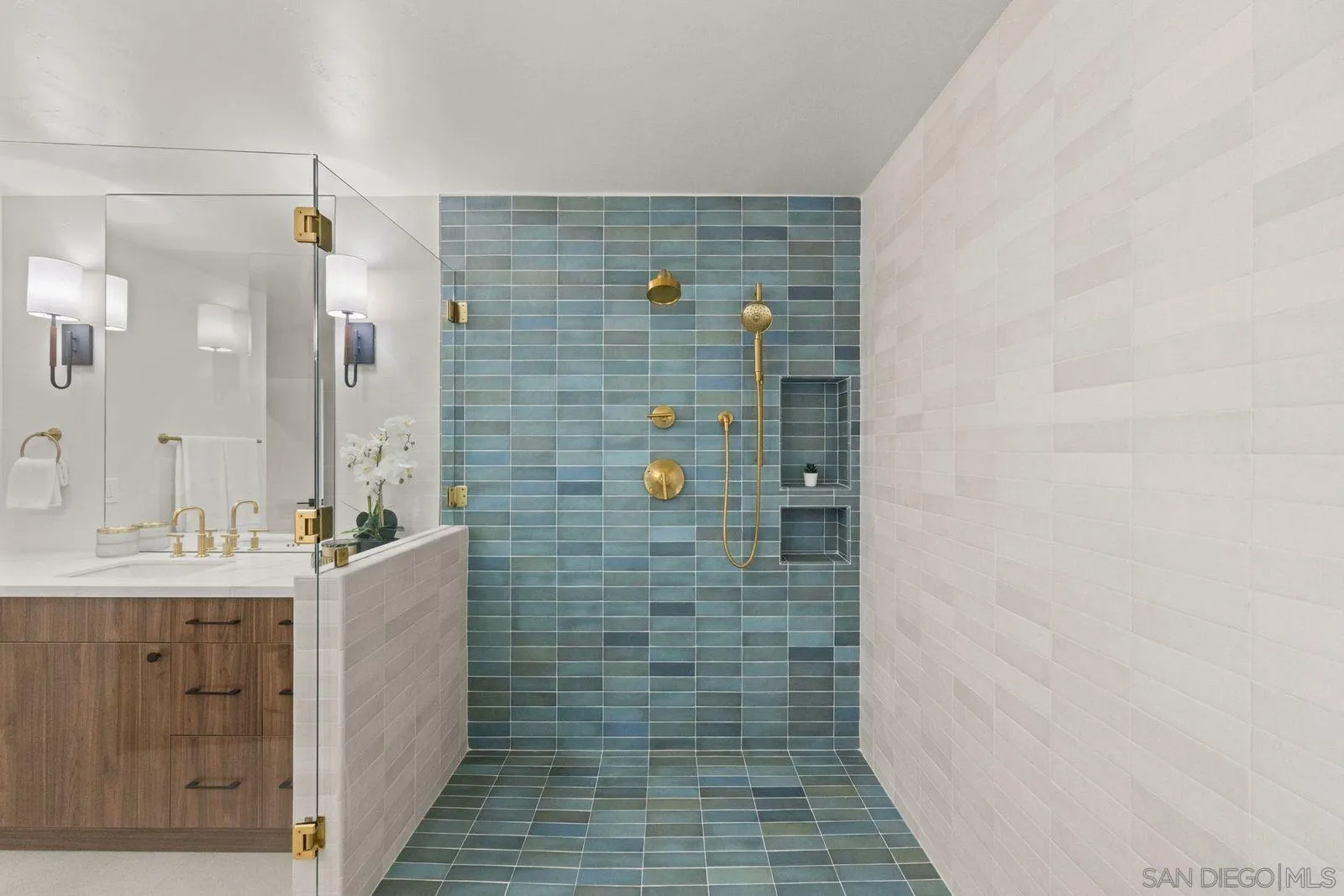 https://cdn.realtyfeed.com/cdn/127/250036409/34ccc3aff66d068924df3e6d829f27e2.webp