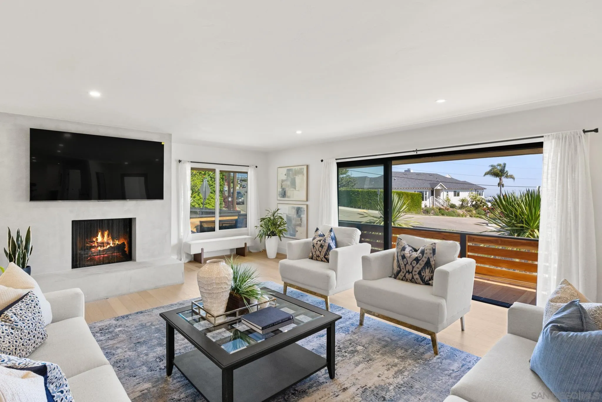 https://cdn.realtyfeed.com/cdn/127/250036409/7cf7e8081027d93f373b40d9dd9a77ff.webp