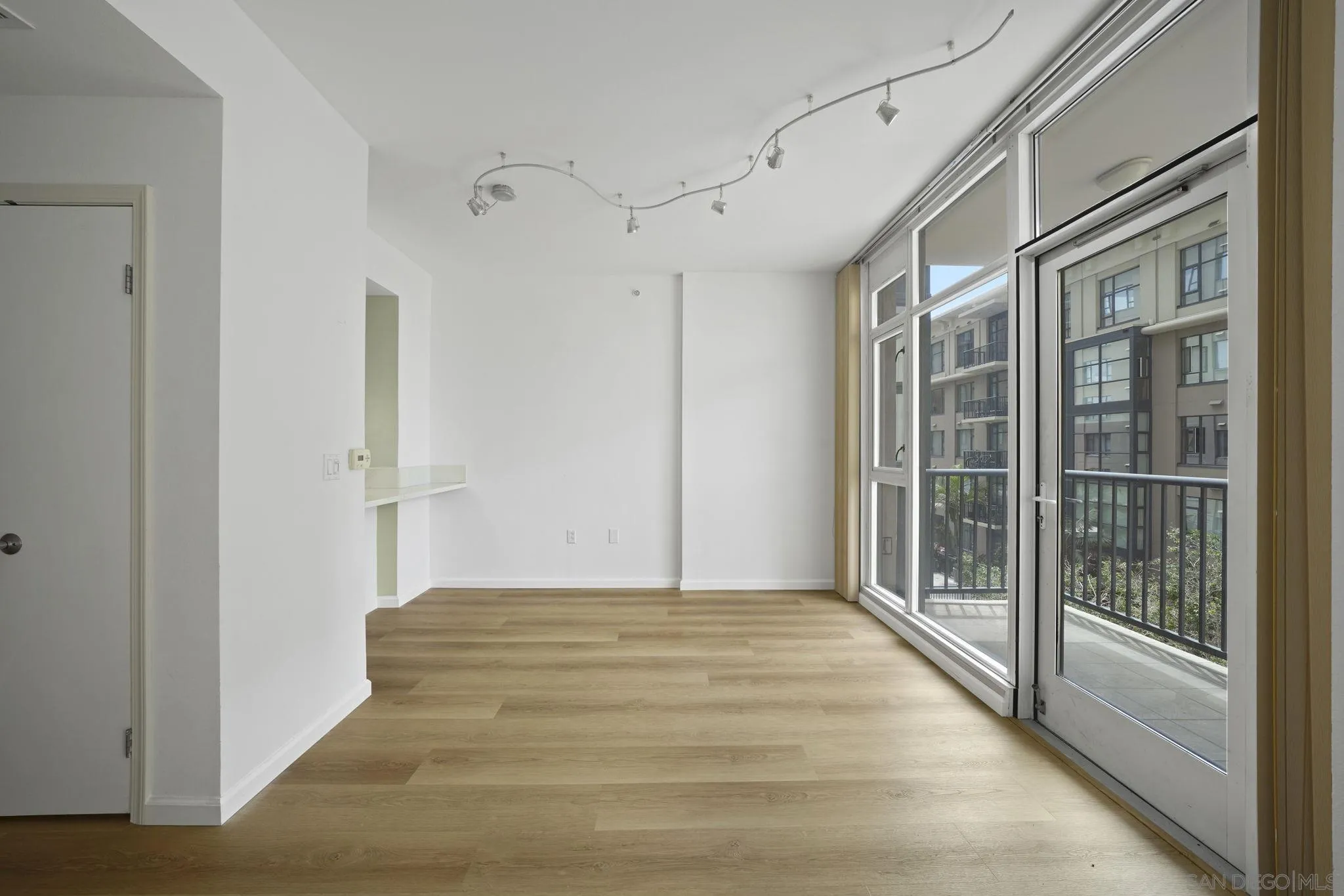 https://cdn.realtyfeed.com/cdn/127/250036415/3484ee926ddbd0bd99d09c7a2344660d.webp