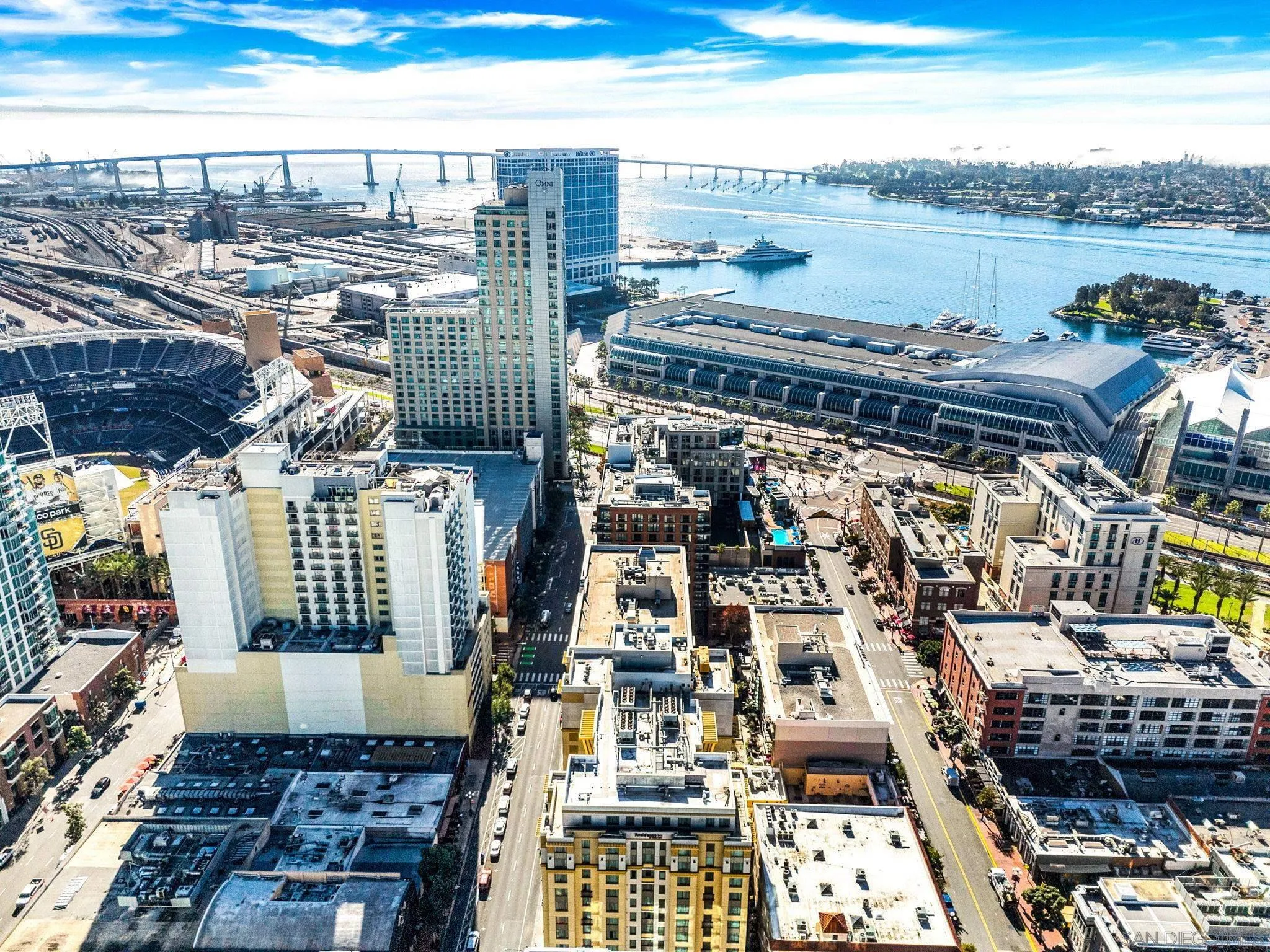 https://cdn.realtyfeed.com/cdn/127/250036415/a25398be6f40eaee4a4b5b9cf1e909d2.webp
