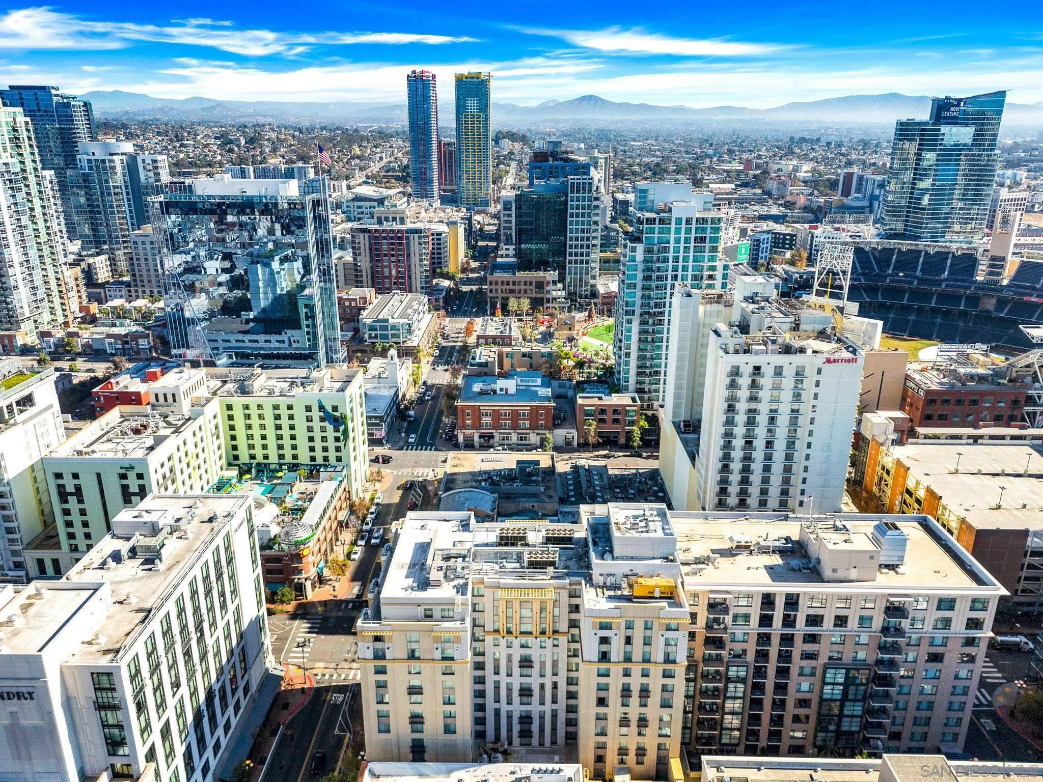 https://cdn.realtyfeed.com/cdn/127/250036415/fa79900d4cbac2a97f210e19d08c8ccd.webp