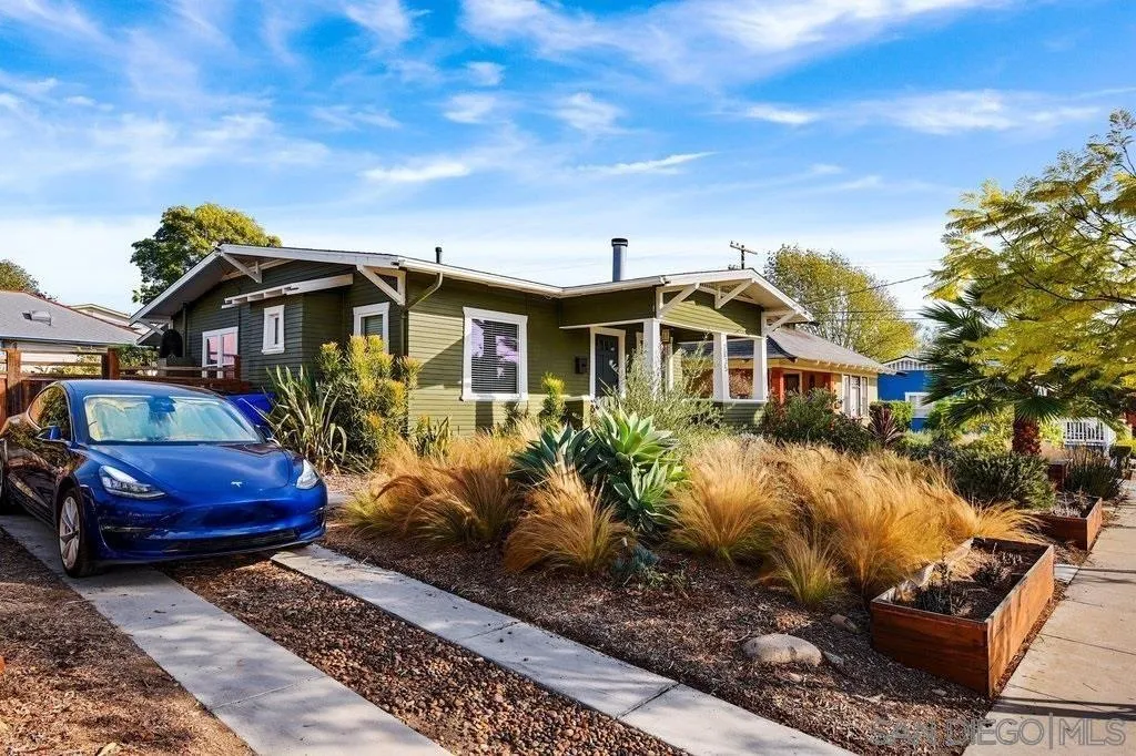 https://cdn.realtyfeed.com/cdn/127/250036417/38793900a864328e5cc7440b633a5659.webp