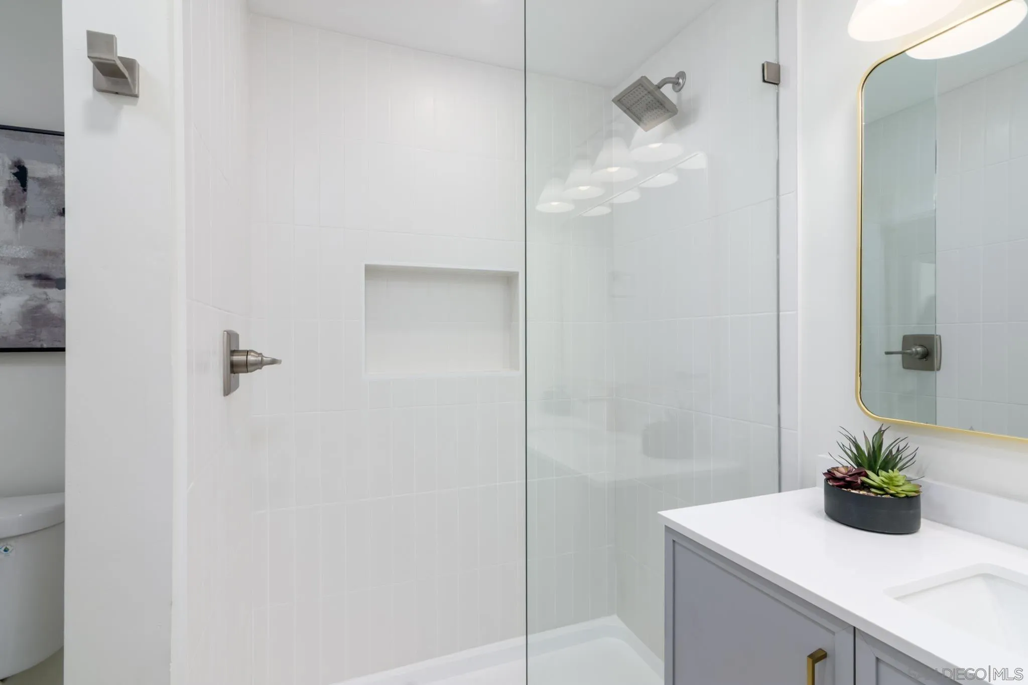https://cdn.realtyfeed.com/cdn/127/250036418/6c5ca9df22b49b992f1627fb6bff346b.webp