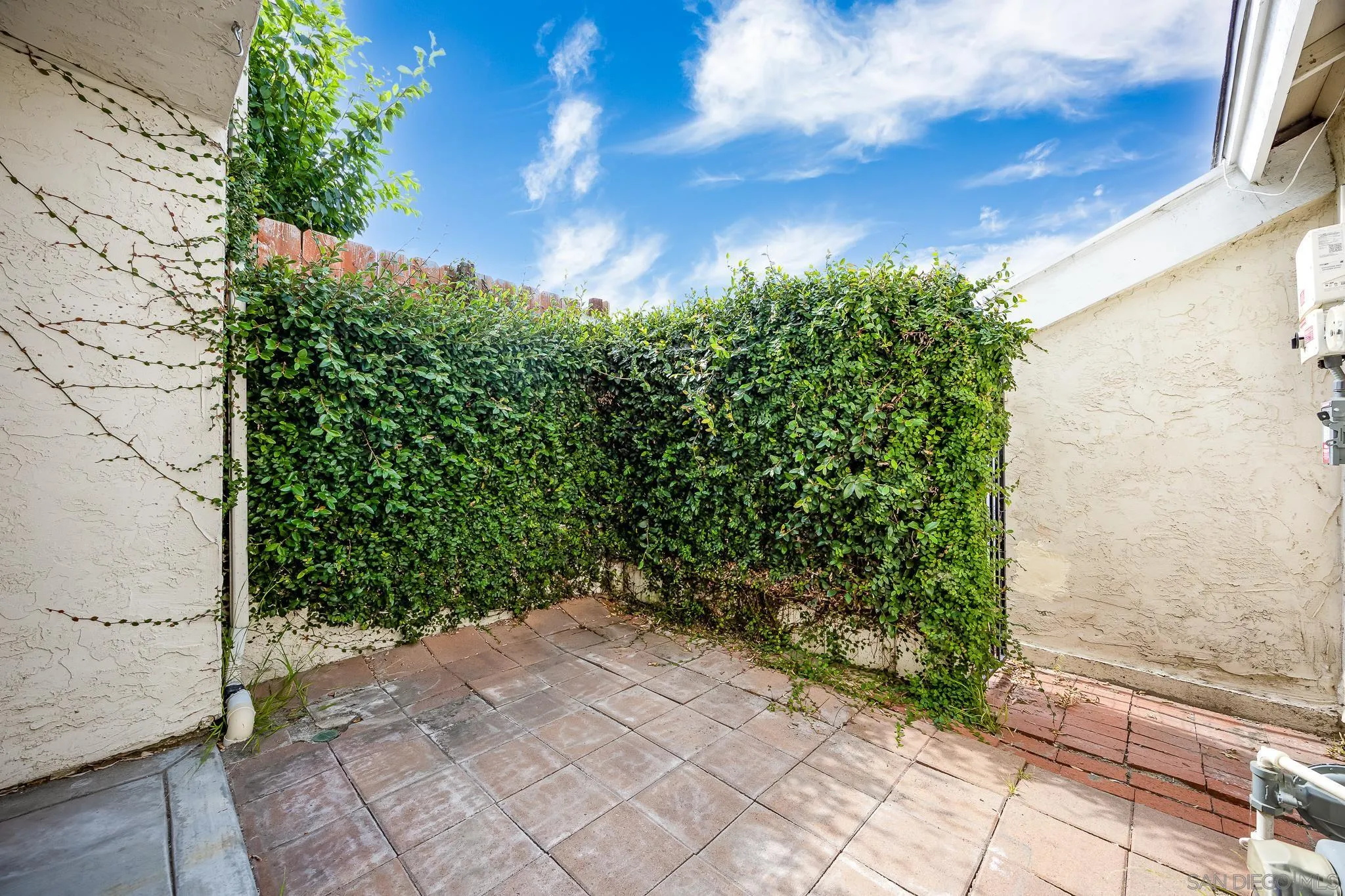 https://cdn.realtyfeed.com/cdn/127/250036419/0b845871b7f3e2c2f9982d8437d2feed.webp