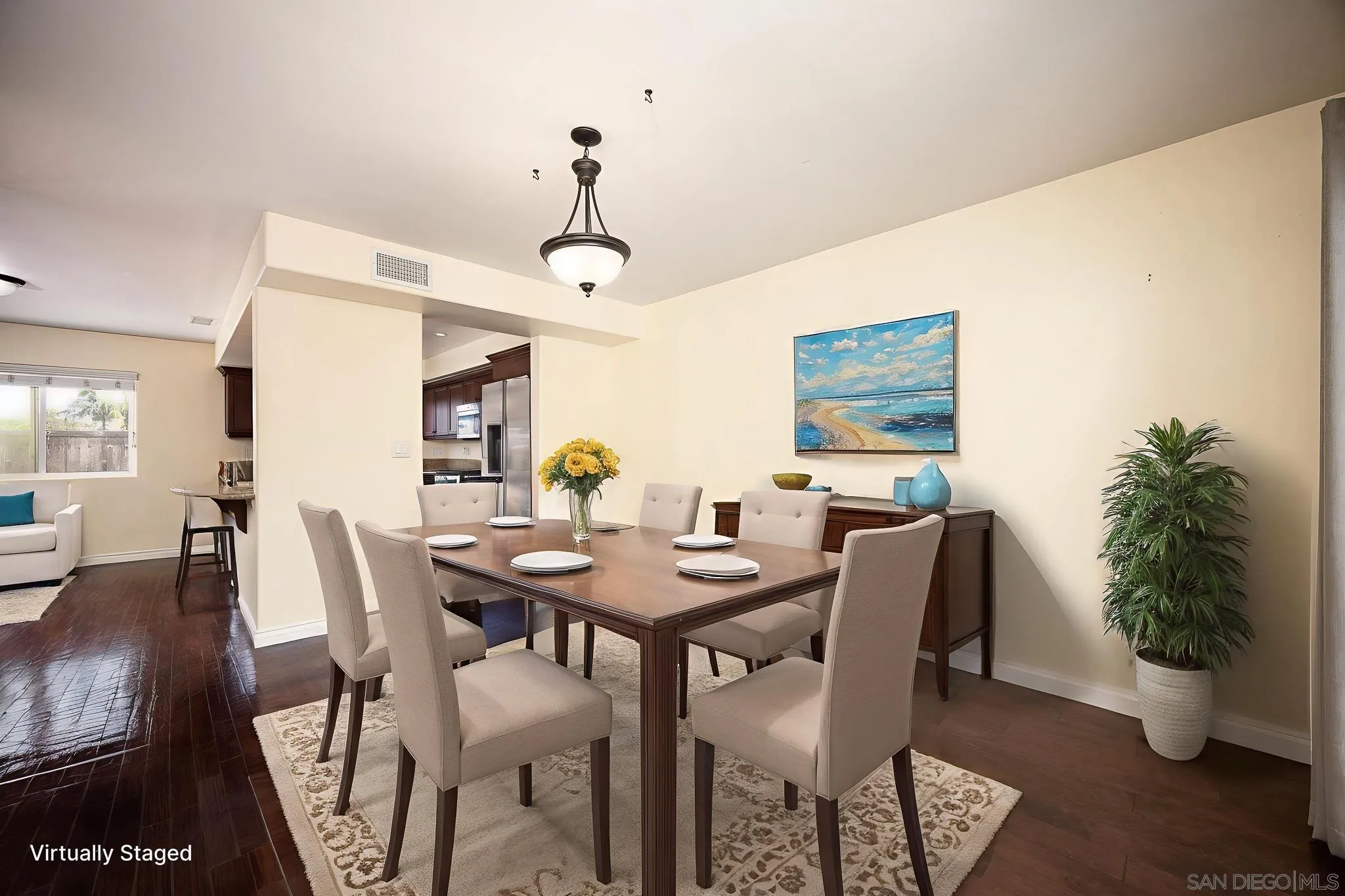 https://cdn.realtyfeed.com/cdn/127/250036419/c97b6dbde4d2aab30d72e4885fa1ef73.webp