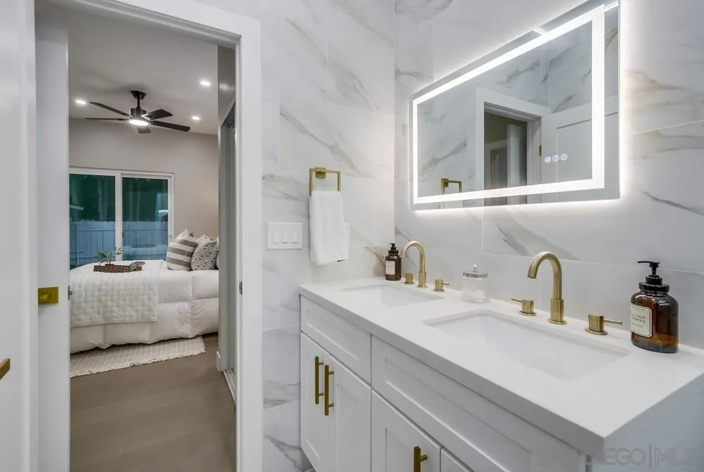 https://cdn.realtyfeed.com/cdn/127/250036424/26490a796266d41f3157771c4b5ba70b.webp